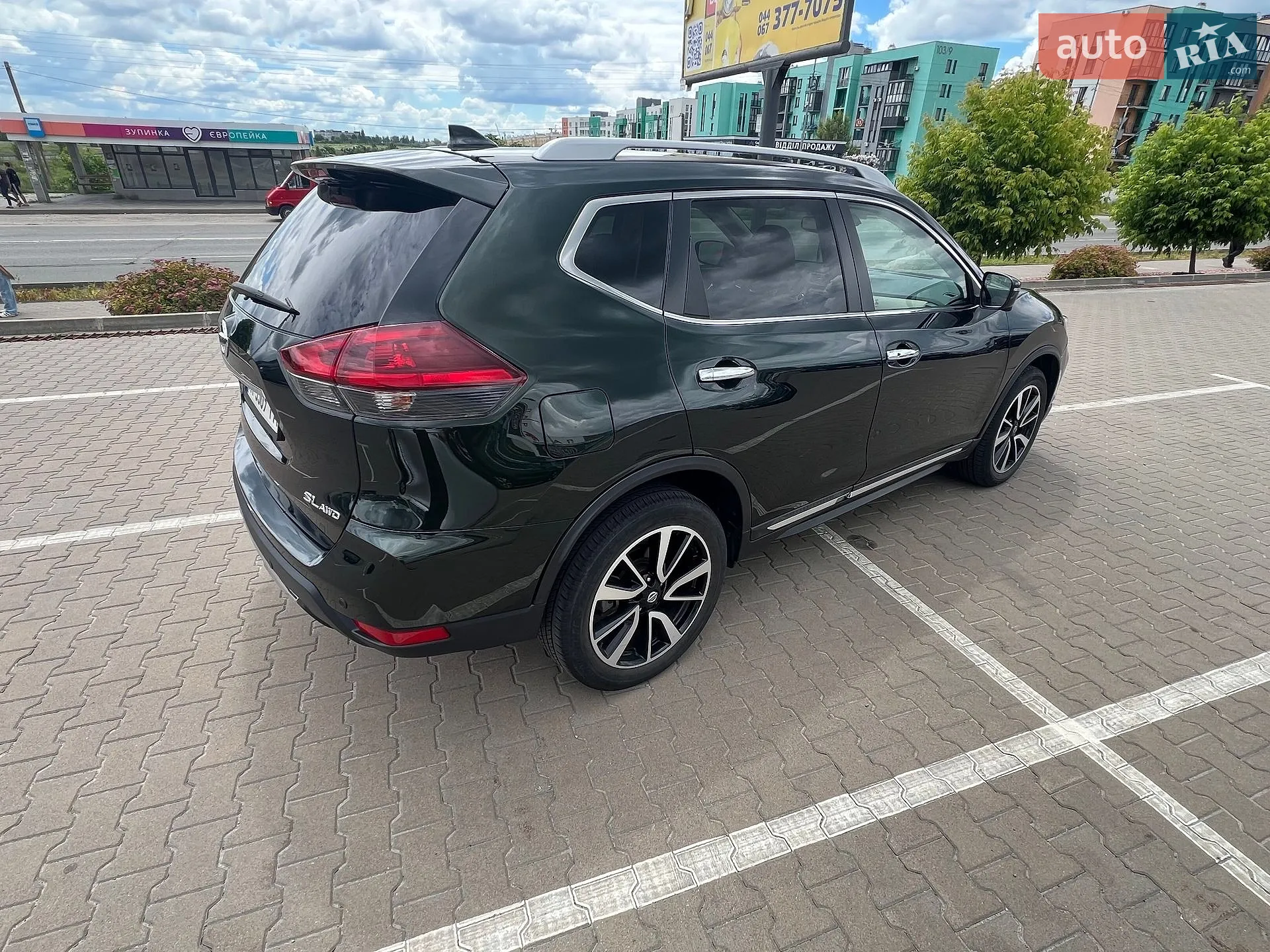 2019 Nissan Rogue - мініатюра 12