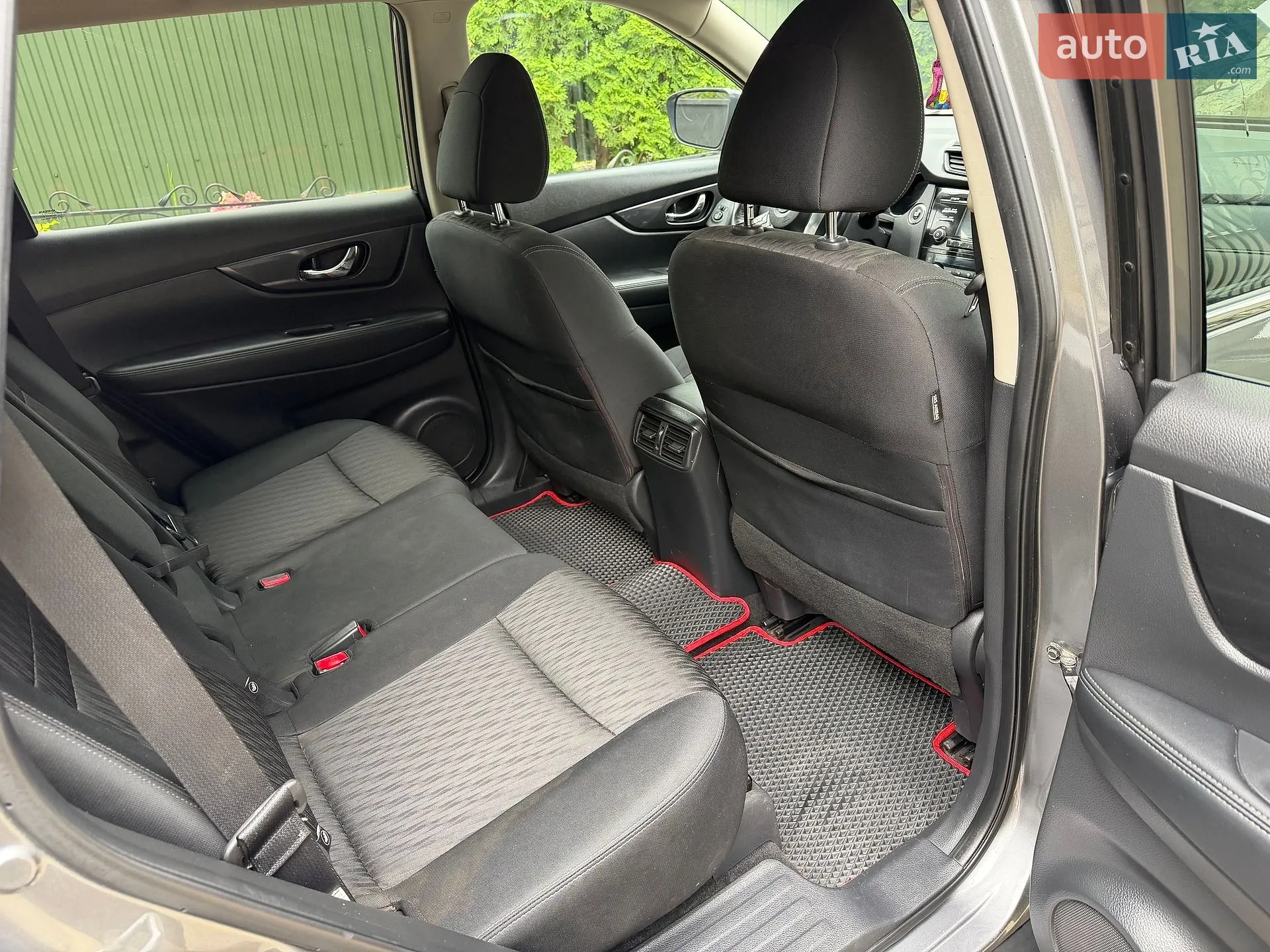 2017 Nissan Rogue - мініатюра 28
