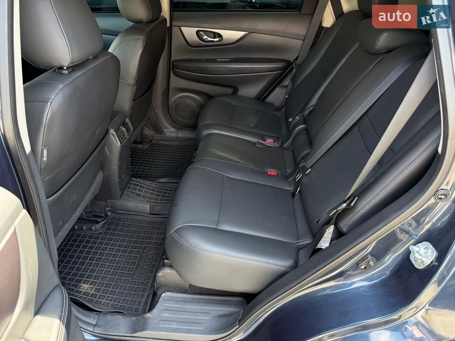 2016 Nissan Rogue - мініатюра 24
