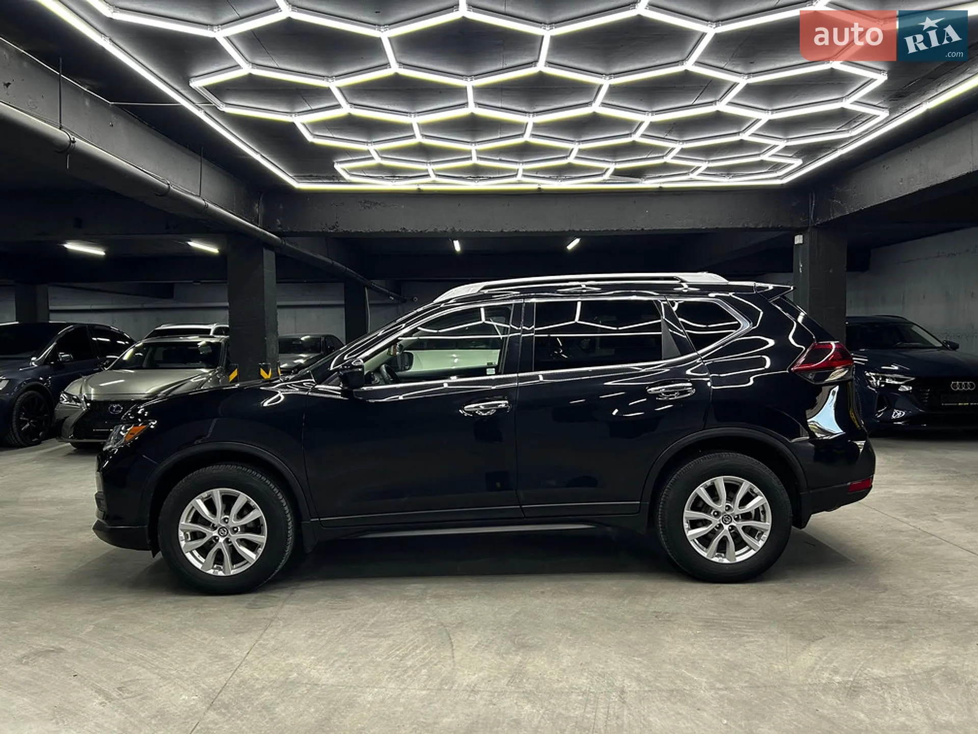 2019 Nissan Rogue - мініатюра 6