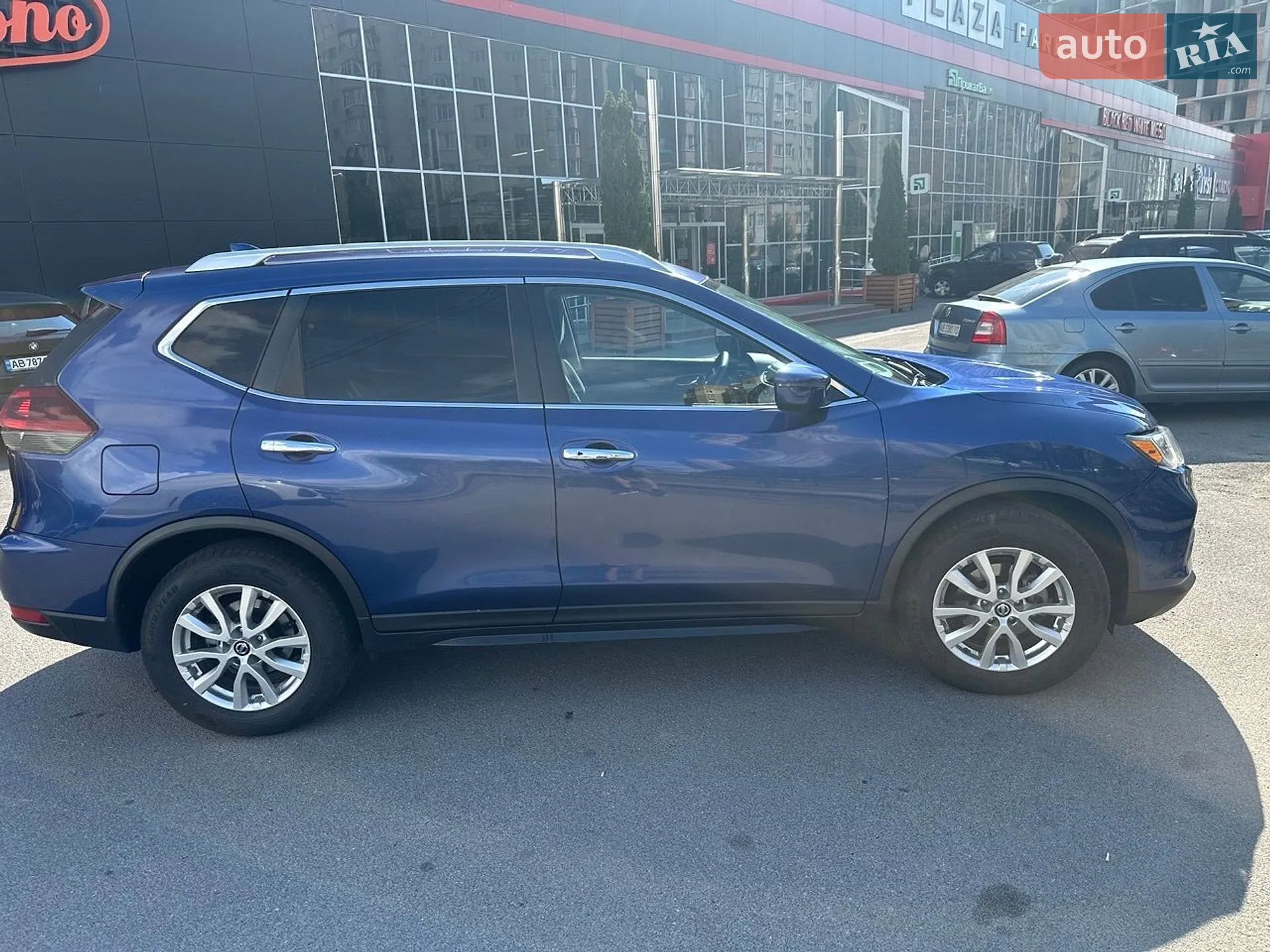 2017 Nissan Rogue - мініатюра 6