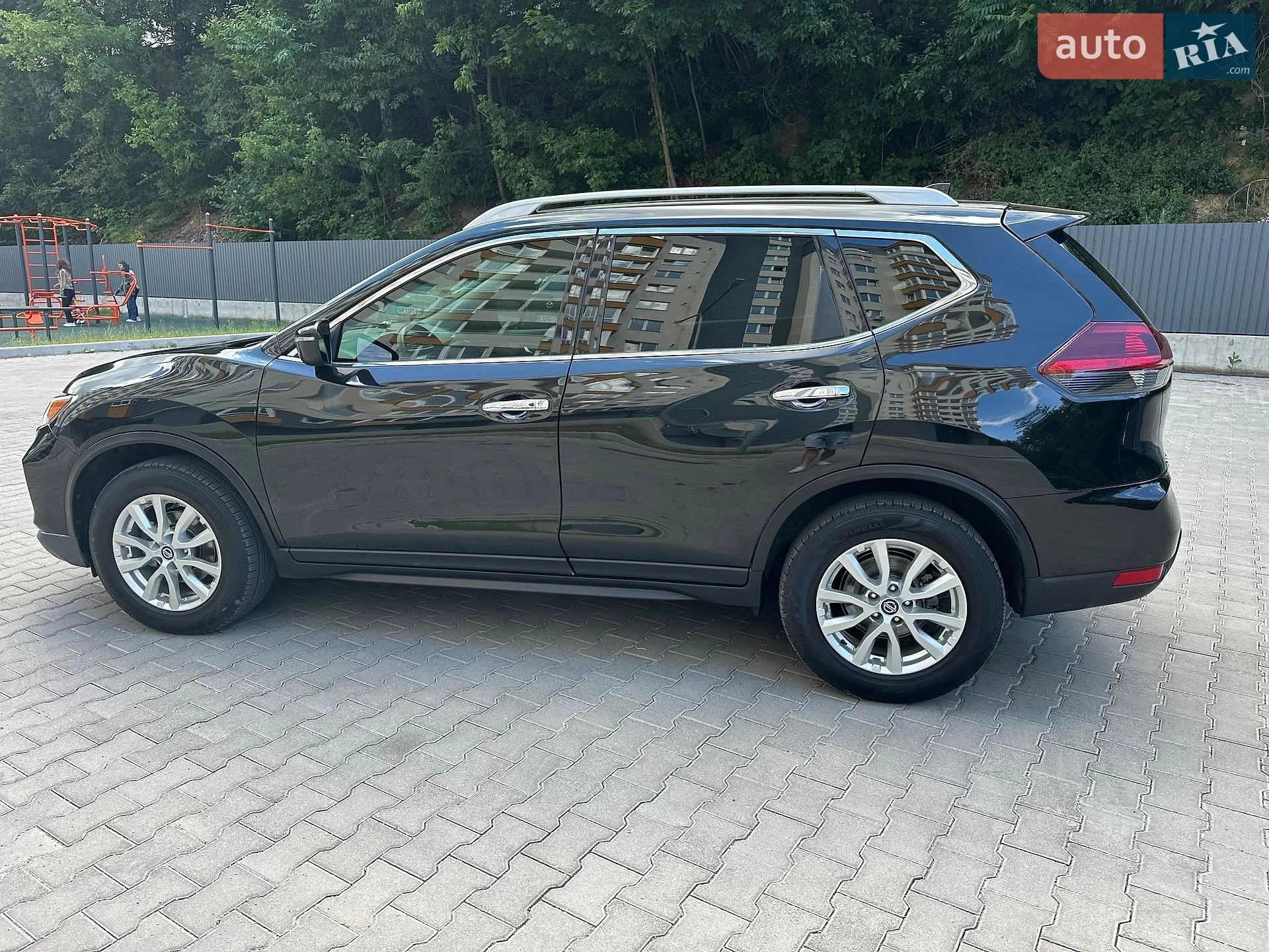 2018 Nissan Rogue - мініатюра 20