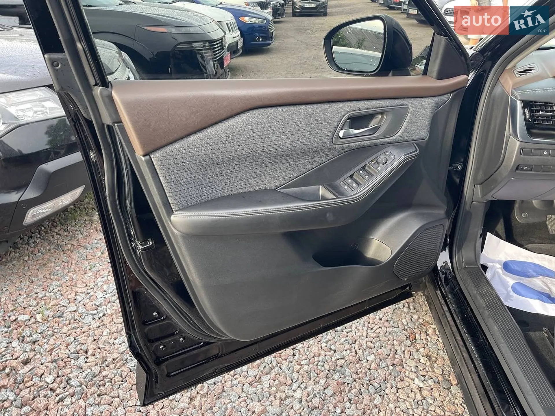 2021 Nissan Rogue - мініатюра 16