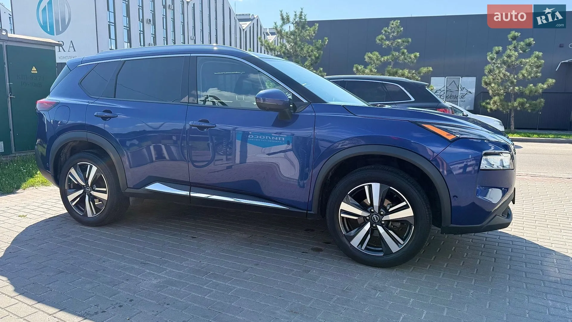 2023 Nissan Rogue - мініатюра 3