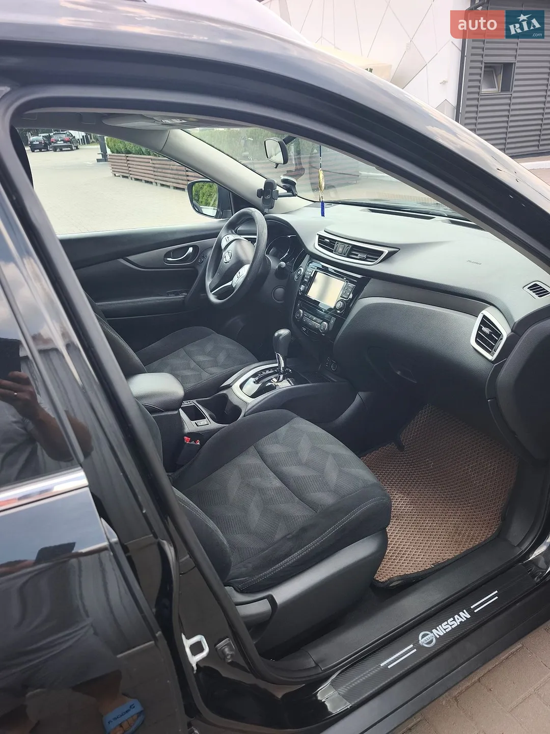 2016 Nissan Rogue - мініатюра 21