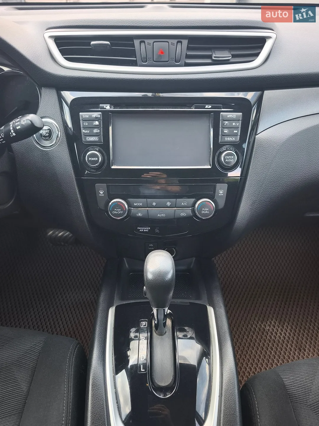 2016 Nissan Rogue - мініатюра 17