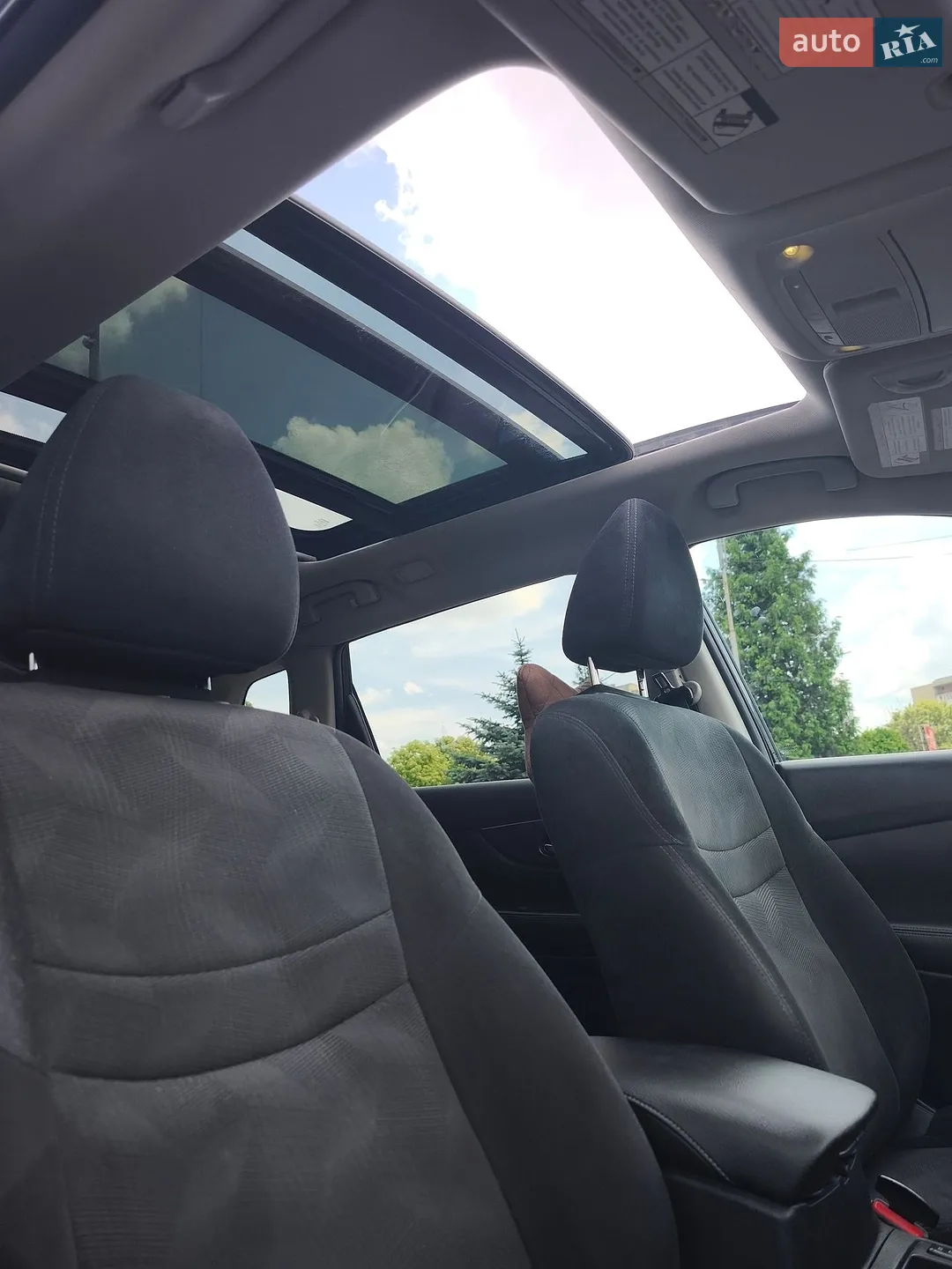 2016 Nissan Rogue - мініатюра 19