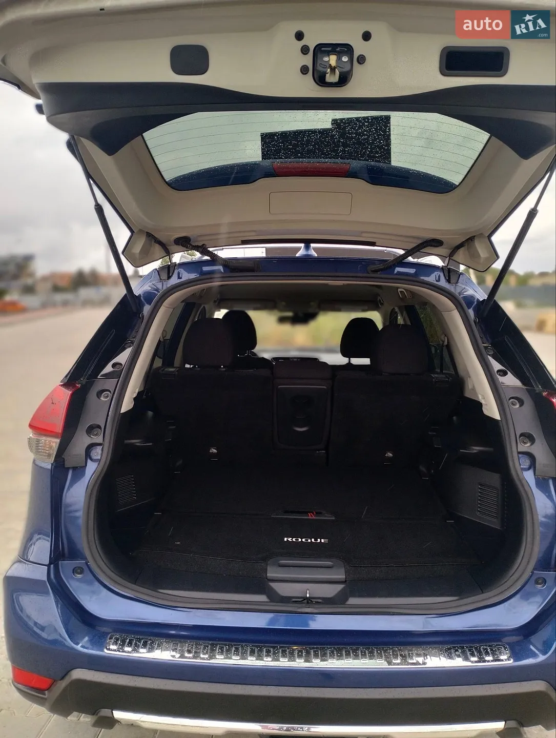 2019 Nissan Rogue - мініатюра 9