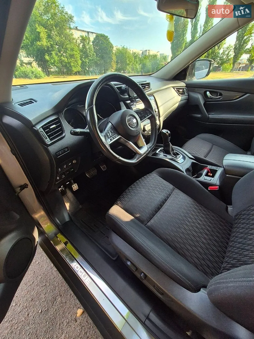 2017 Nissan Rogue - мініатюра 6