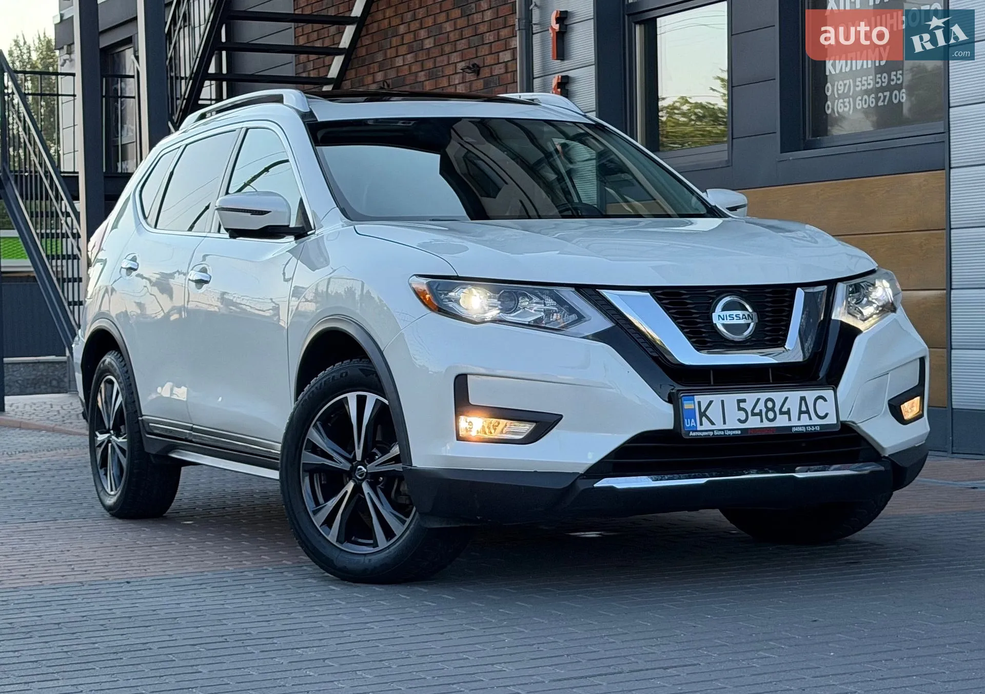 2017 Nissan Rogue - мініатюра 12