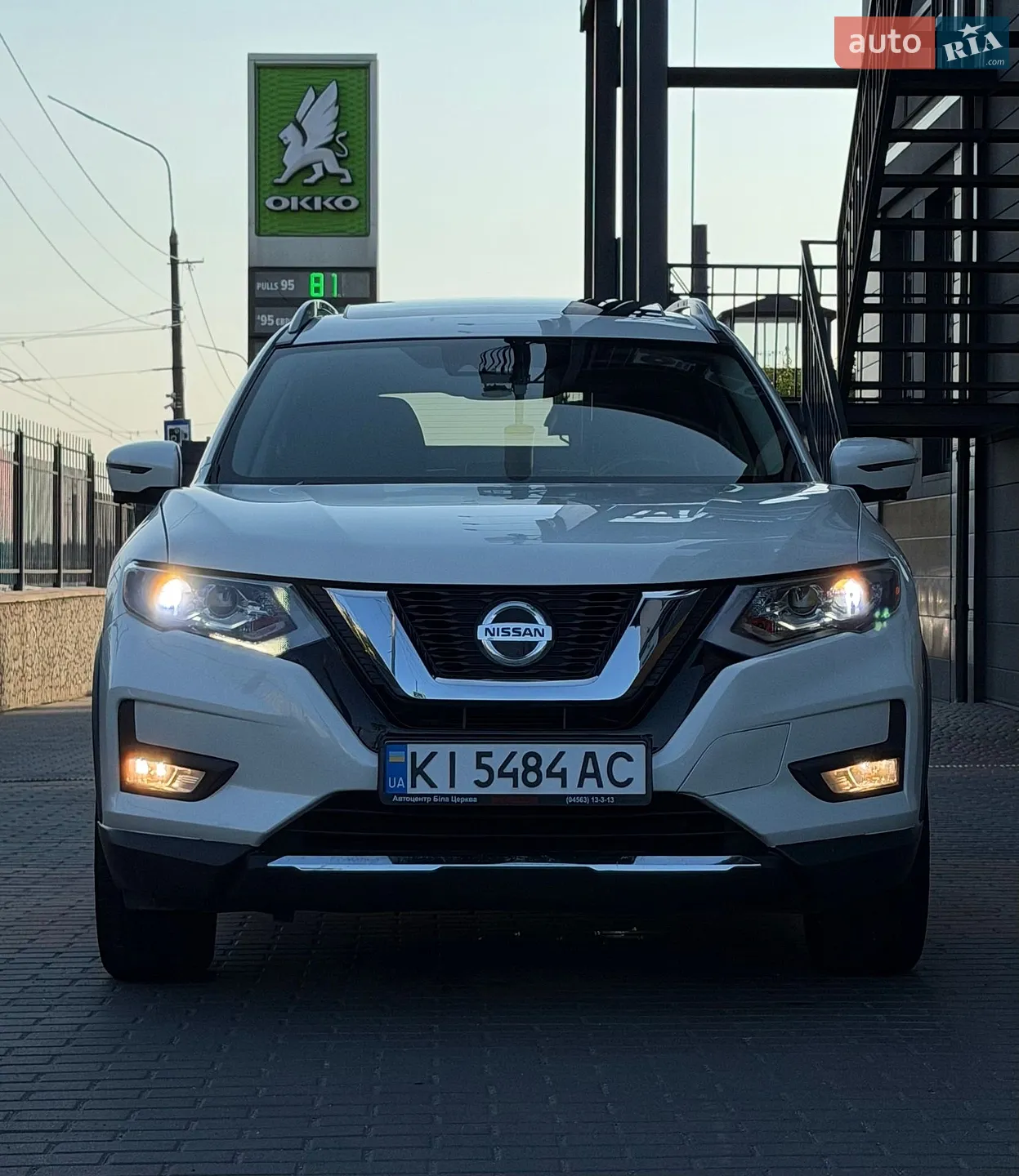 2017 Nissan Rogue - мініатюра 9