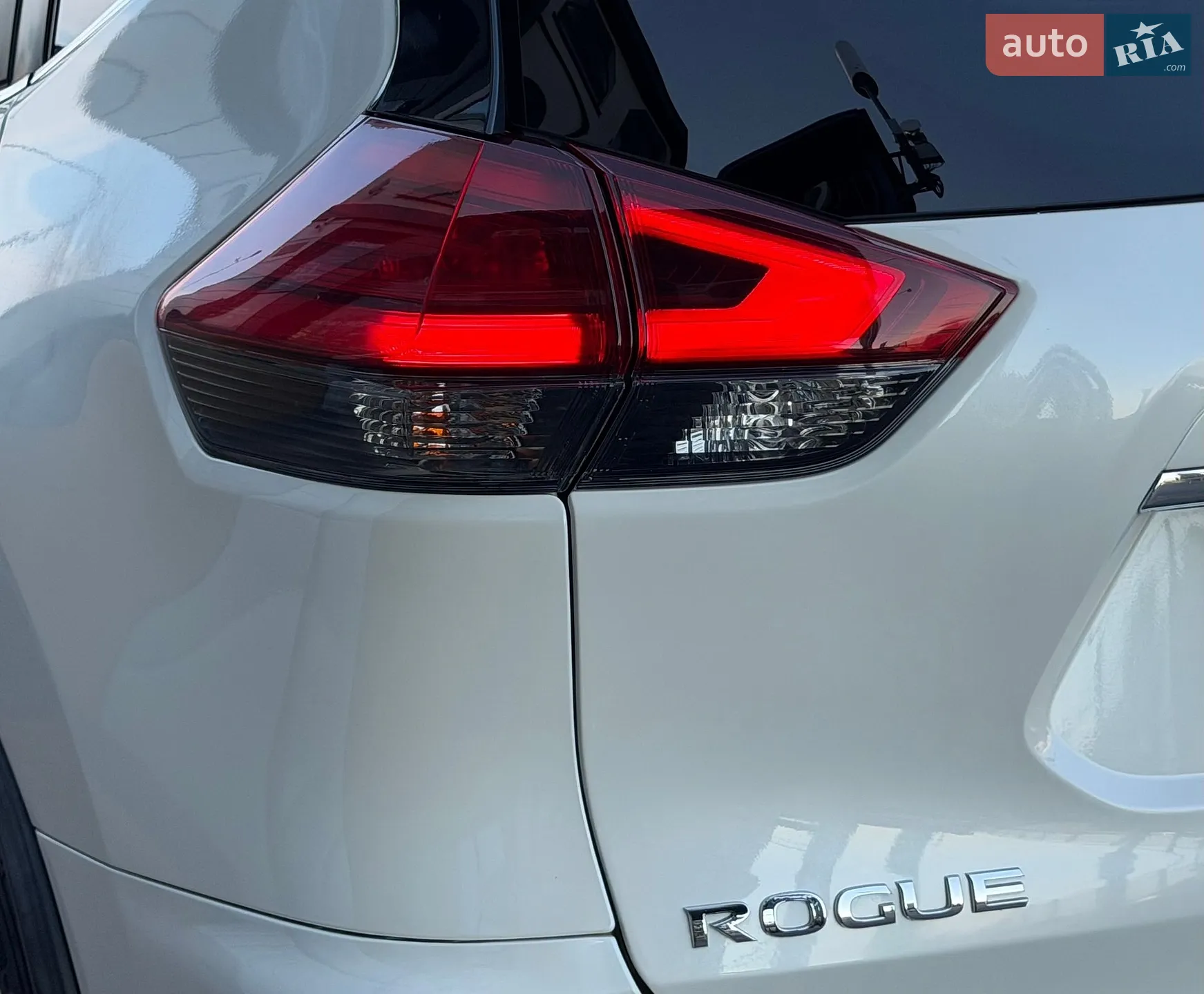 2017 Nissan Rogue - мініатюра 32