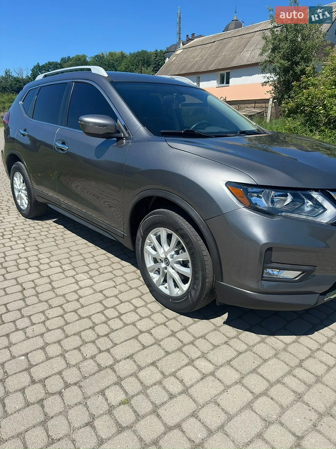 2018 Nissan Rogue - мініатюра 3
