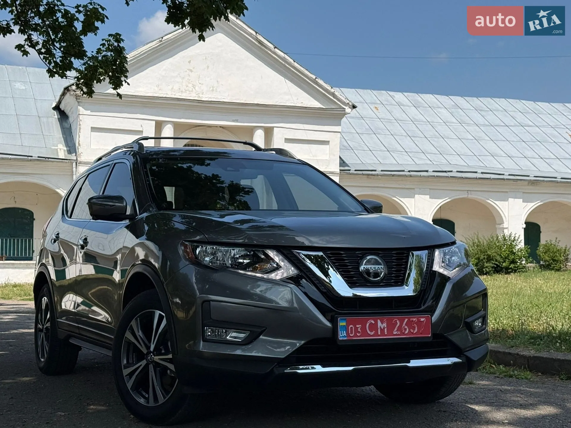 2019 Nissan Rogue - мініатюра 2