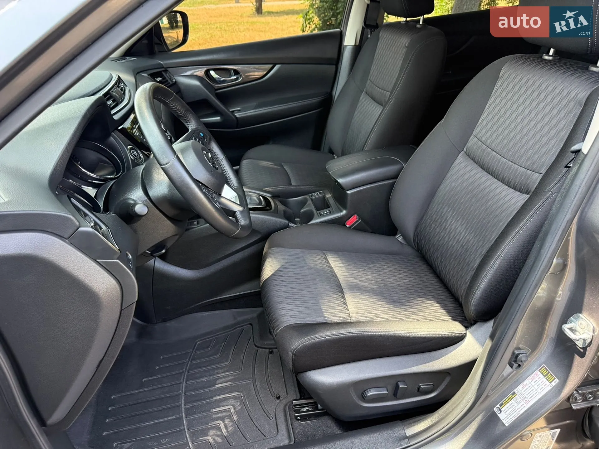 2019 Nissan Rogue - мініатюра 22