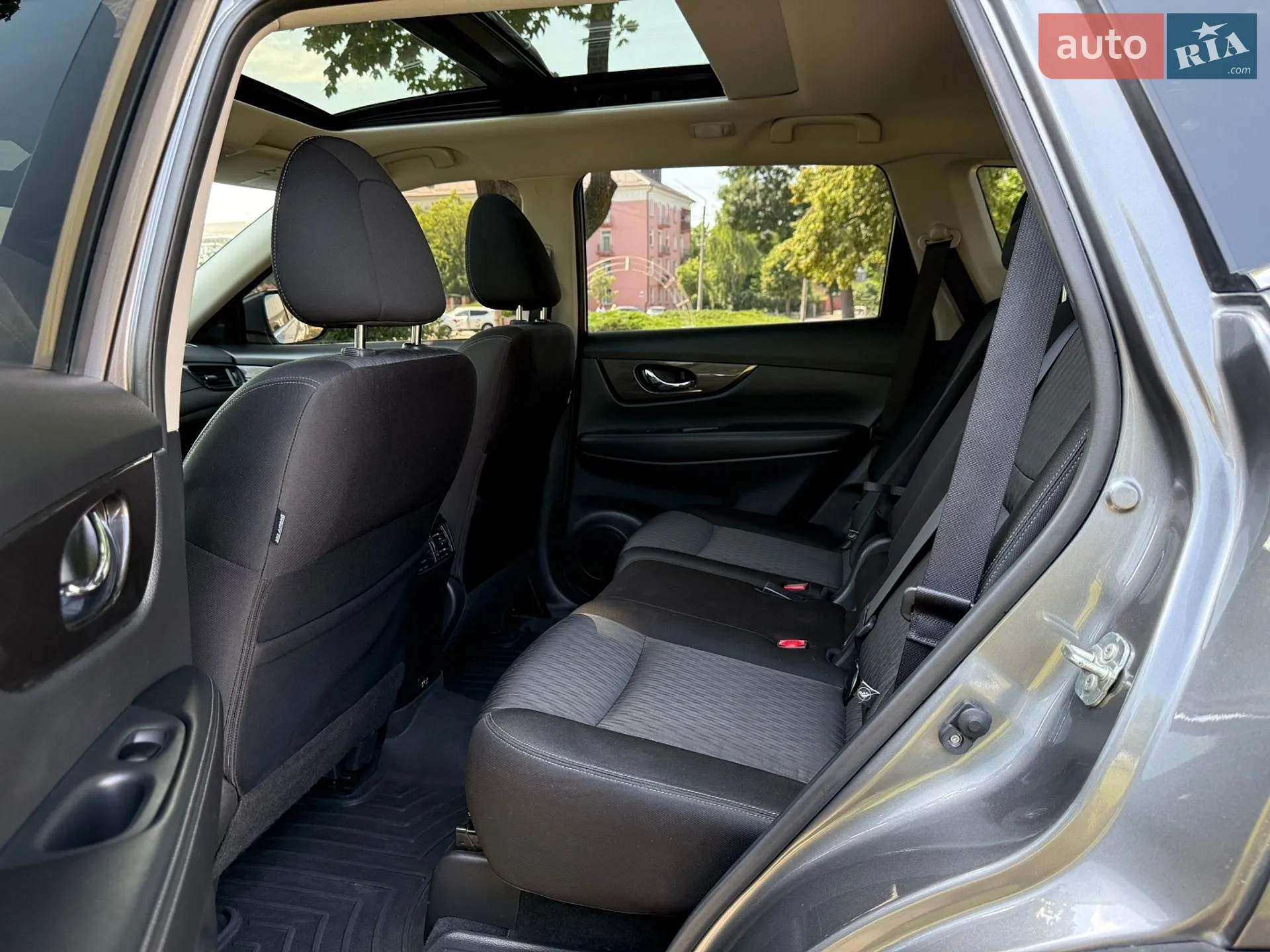 2019 Nissan Rogue - мініатюра 26