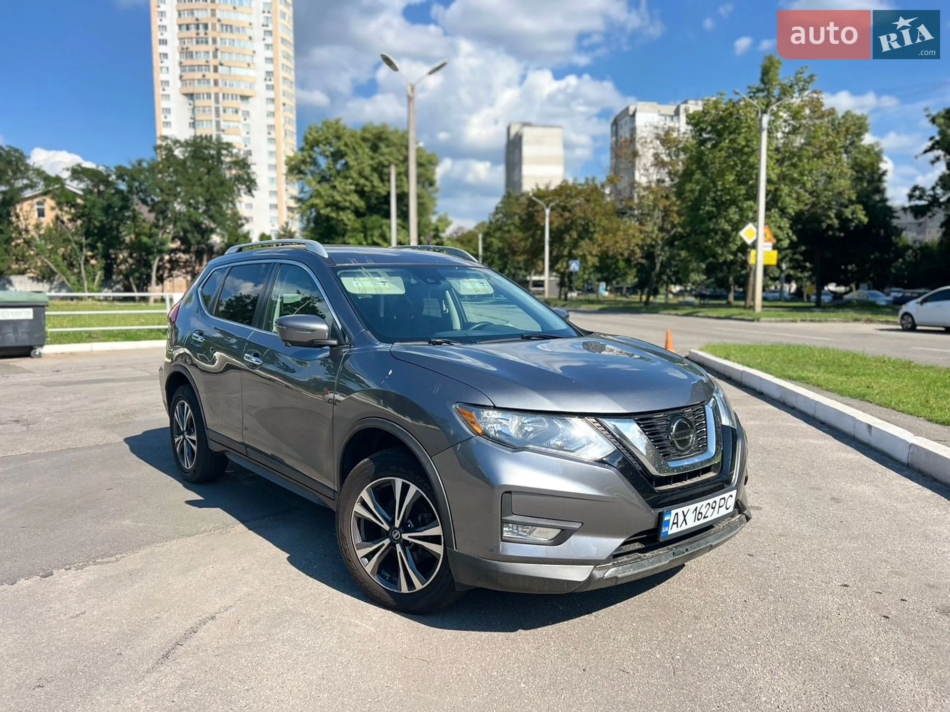 2018 Nissan Rogue - фото 1
