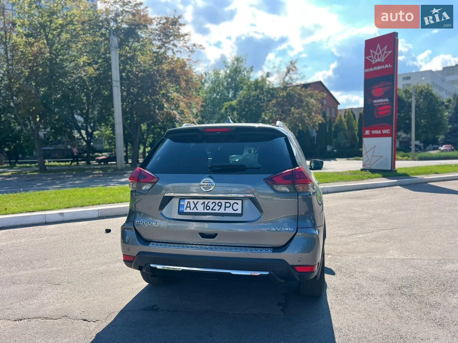 2018 Nissan Rogue - мініатюра 9