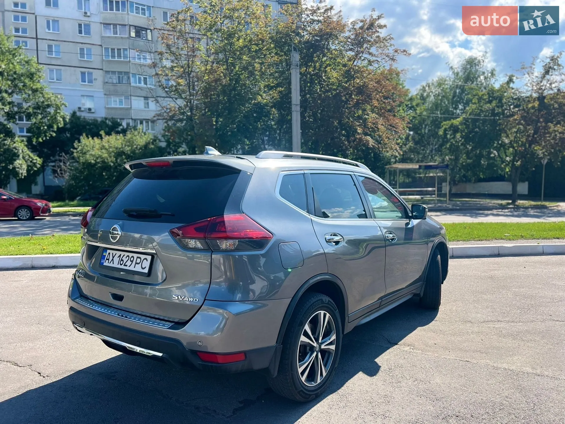 2018 Nissan Rogue - мініатюра 8