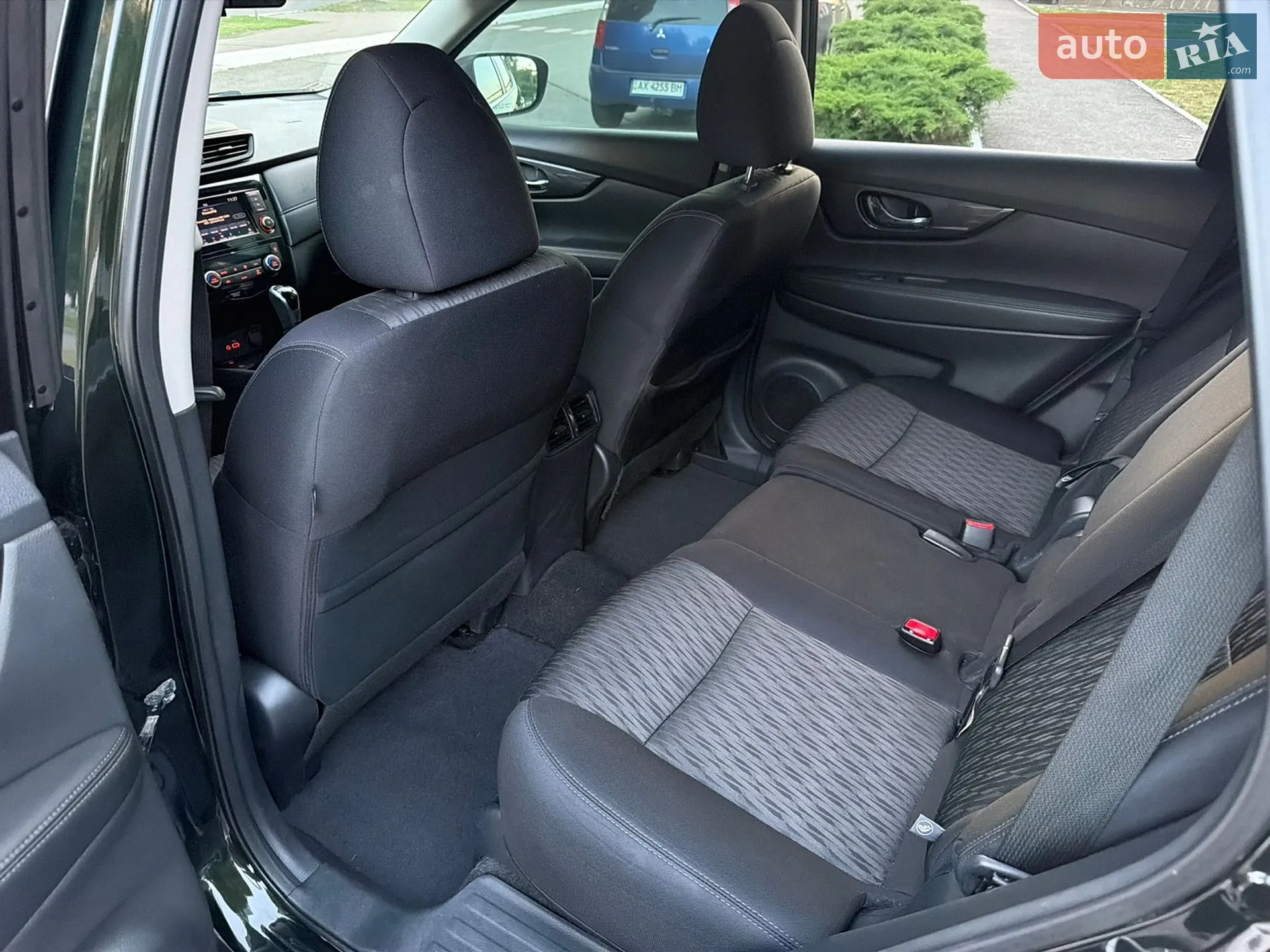 2019 Nissan Rogue - мініатюра 20