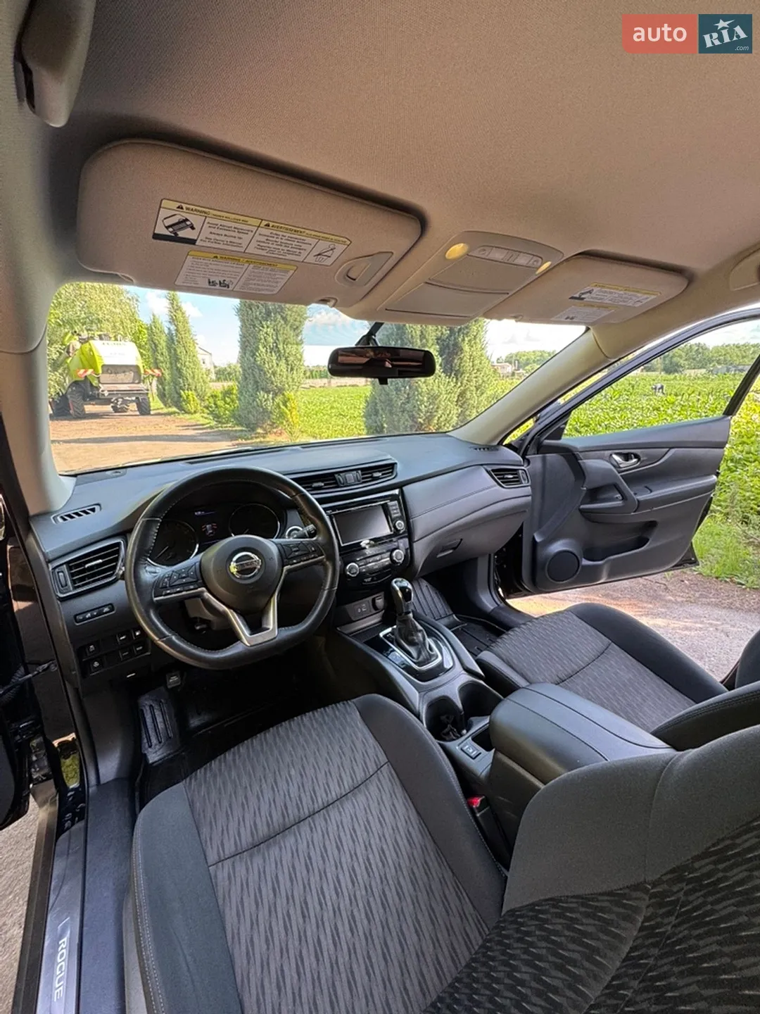 2018 Nissan Rogue - мініатюра 16
