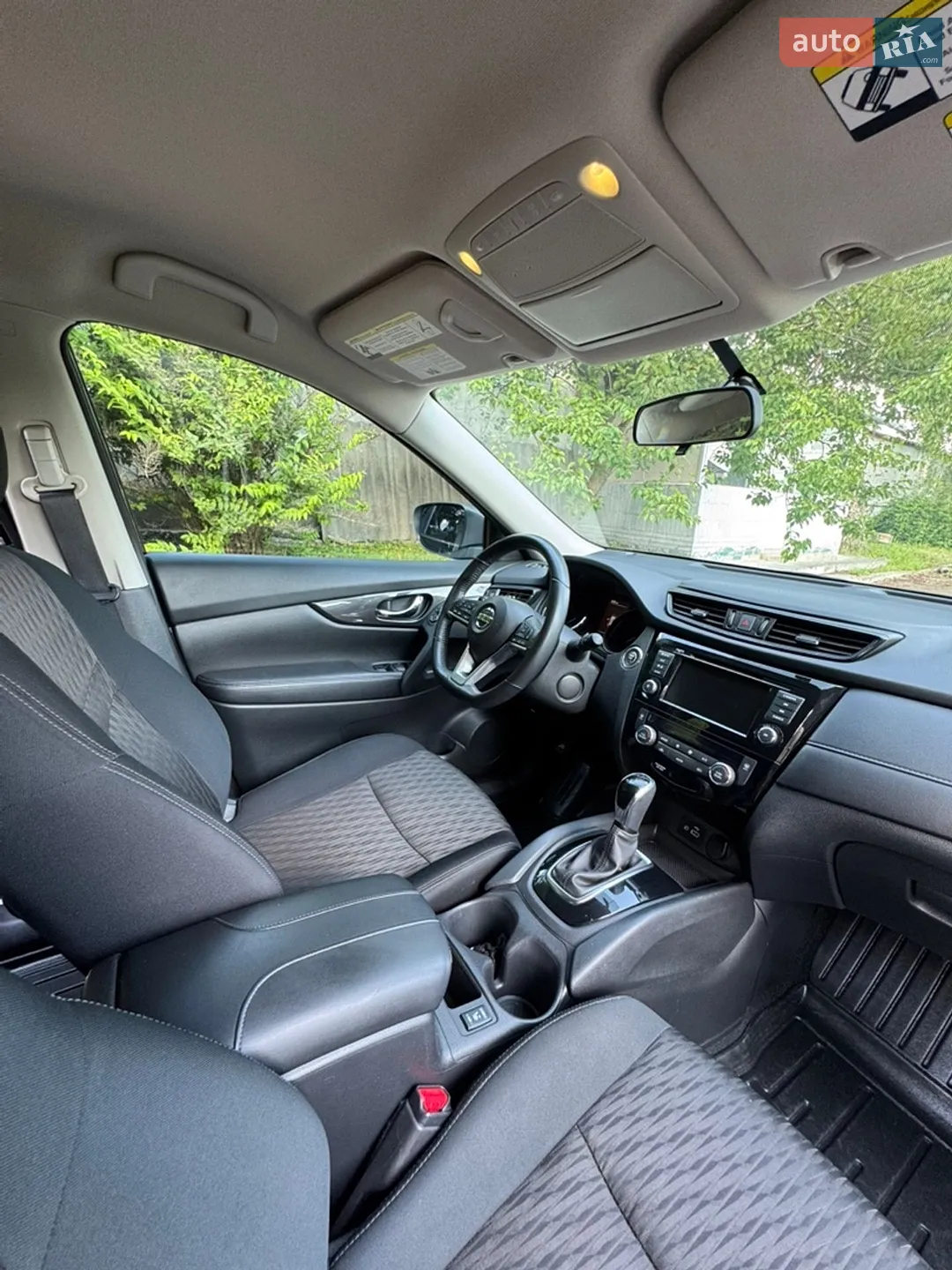 2018 Nissan Rogue - мініатюра 22