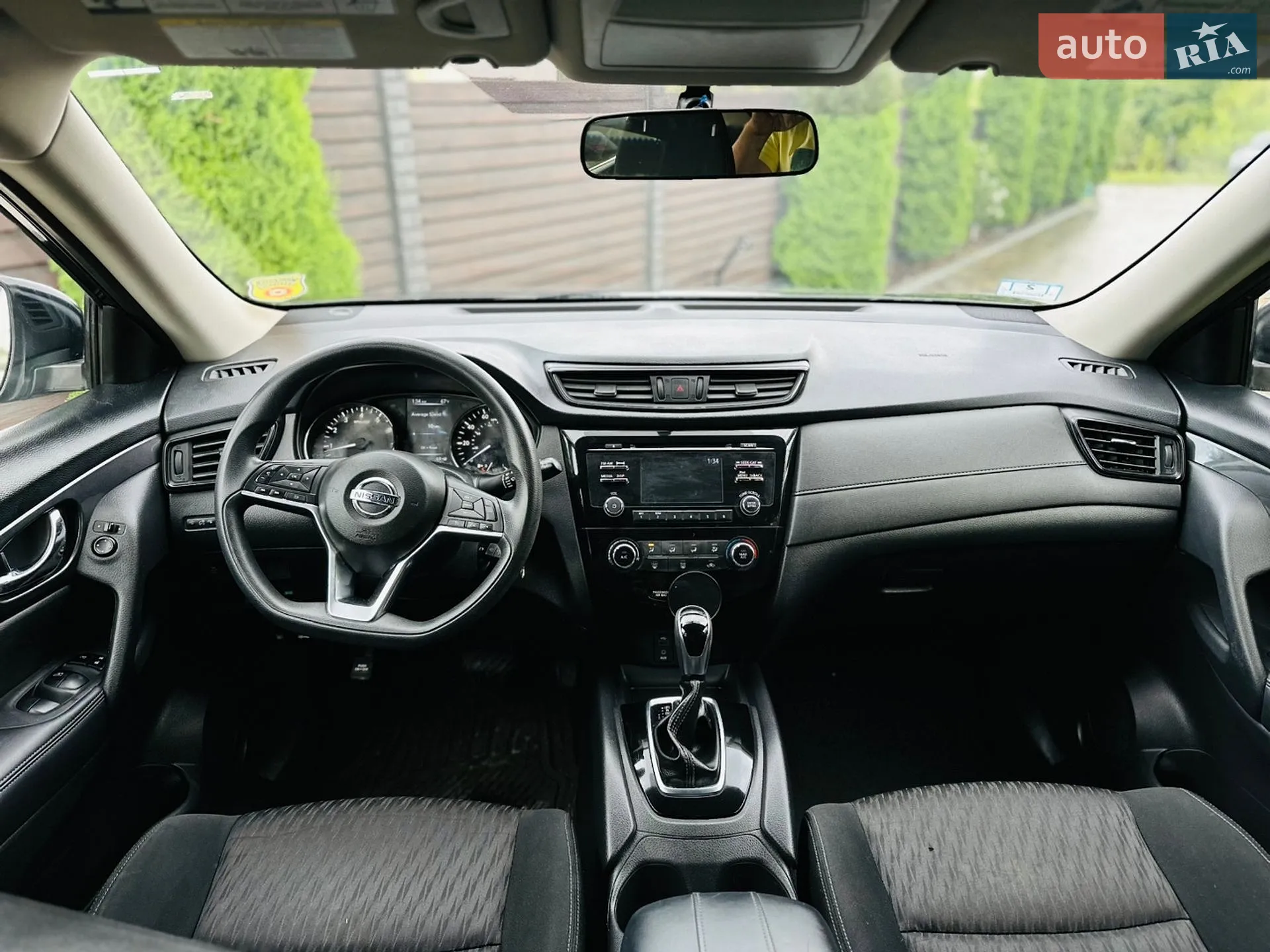 2017 Nissan Rogue - мініатюра 11