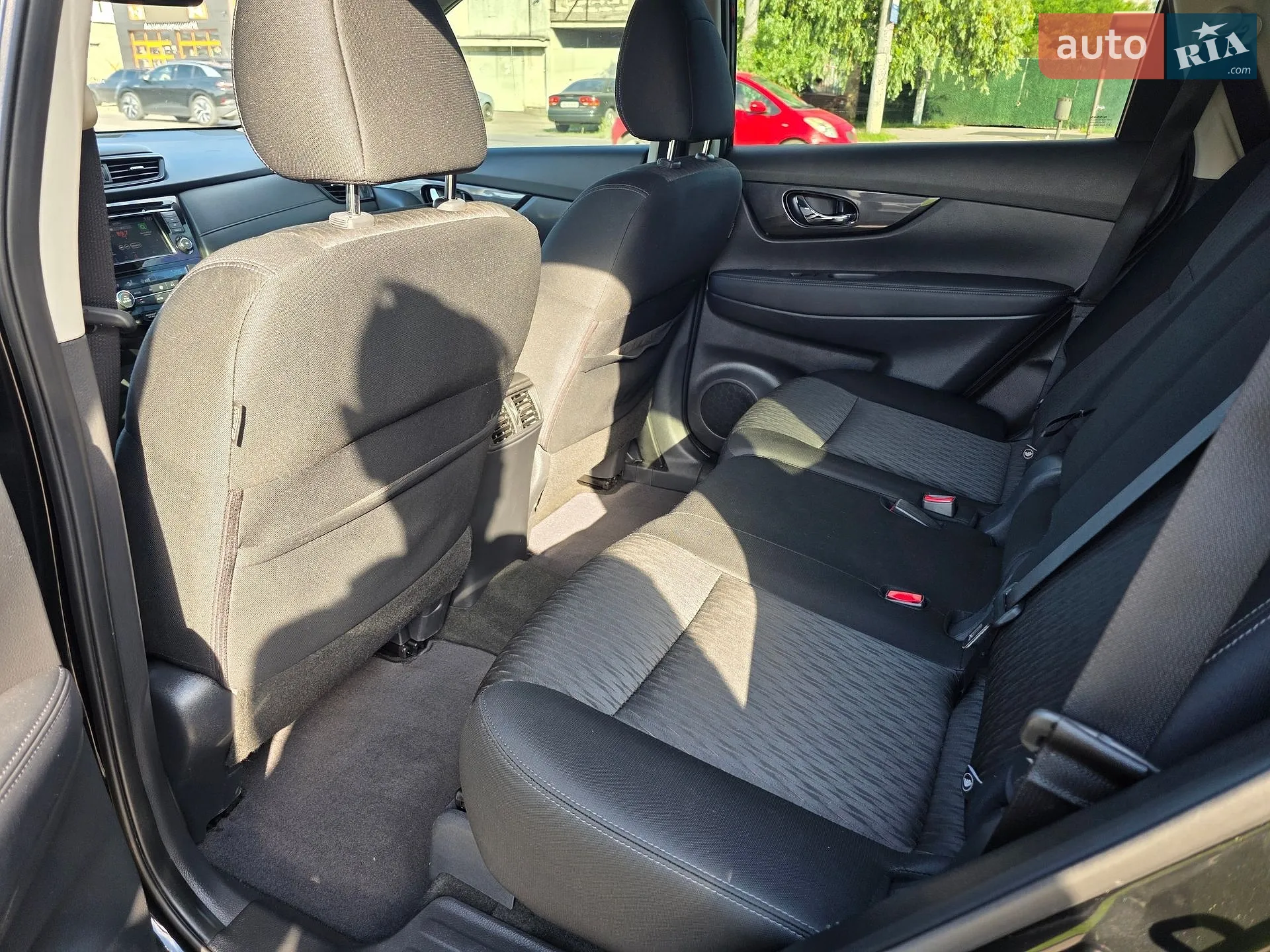 2018 Nissan Rogue - мініатюра 40
