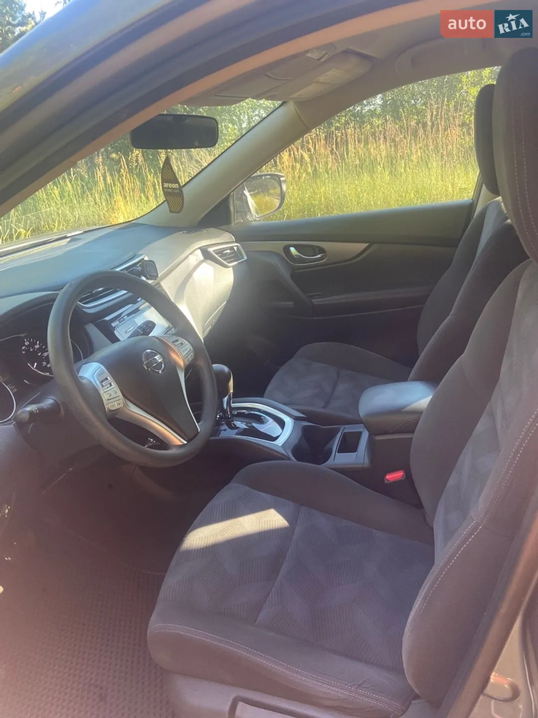 2016 Nissan Rogue - мініатюра 9
