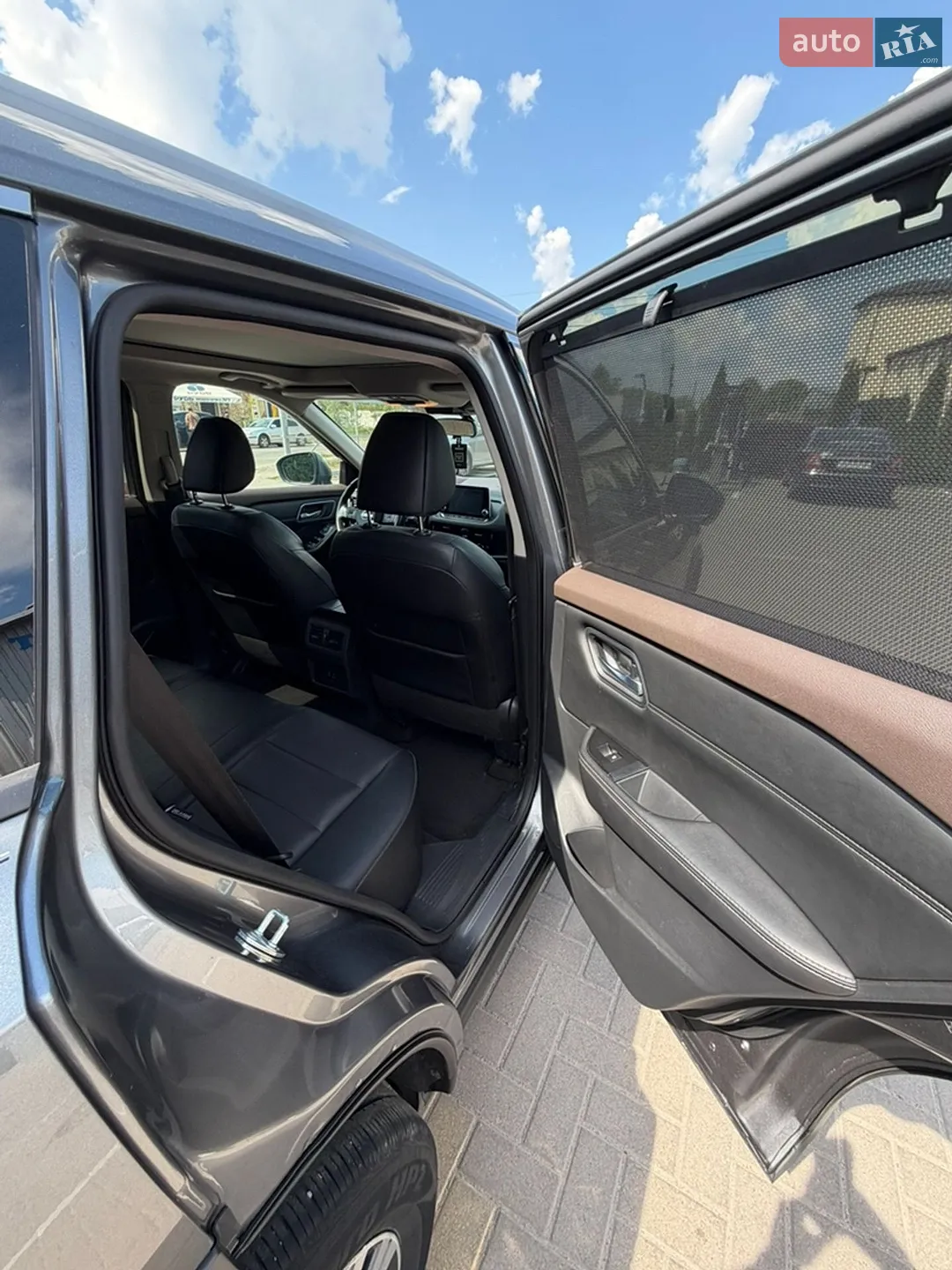 2021 Nissan Rogue - мініатюра 11