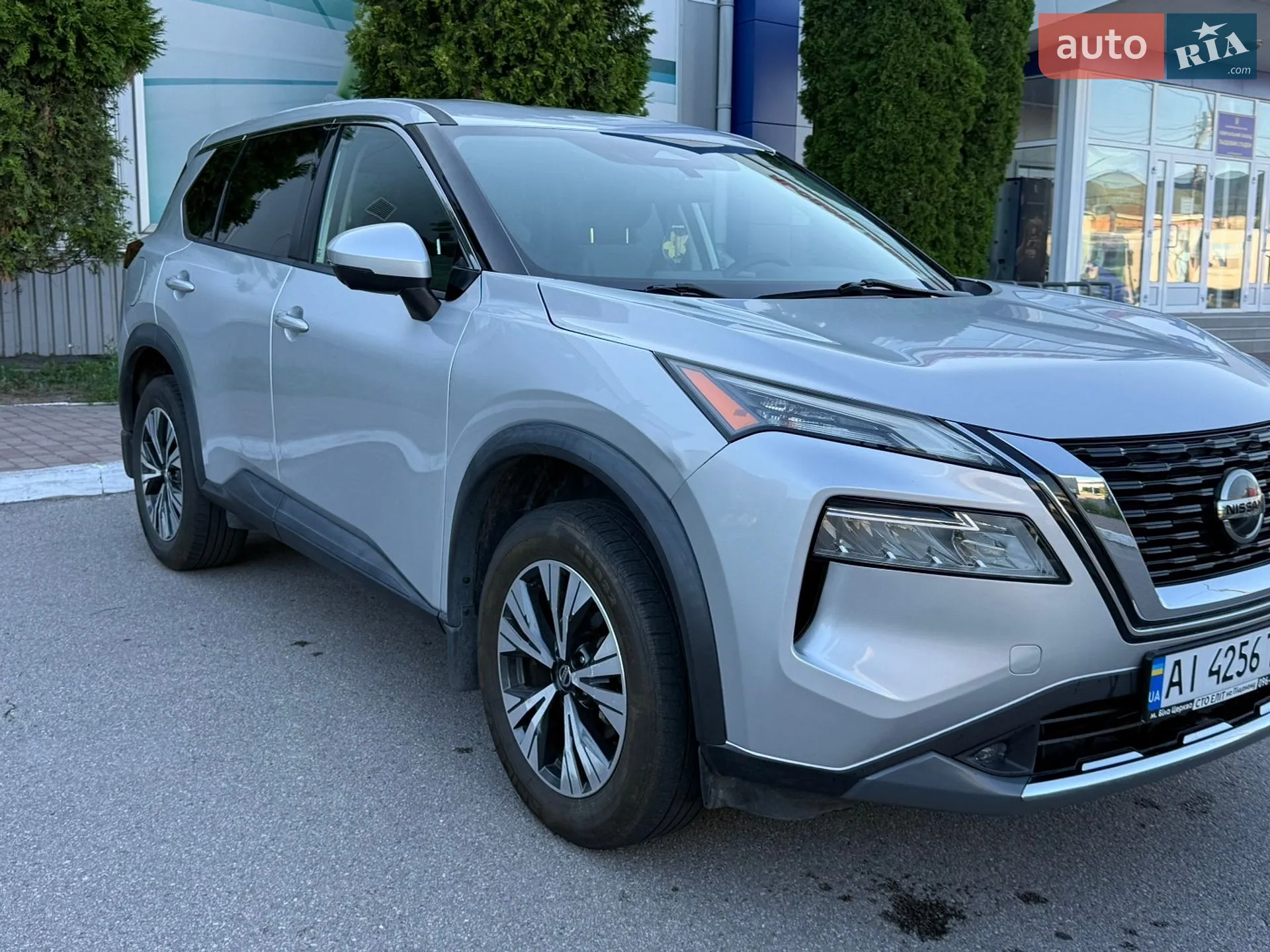 2021 Nissan Rogue - мініатюра 3