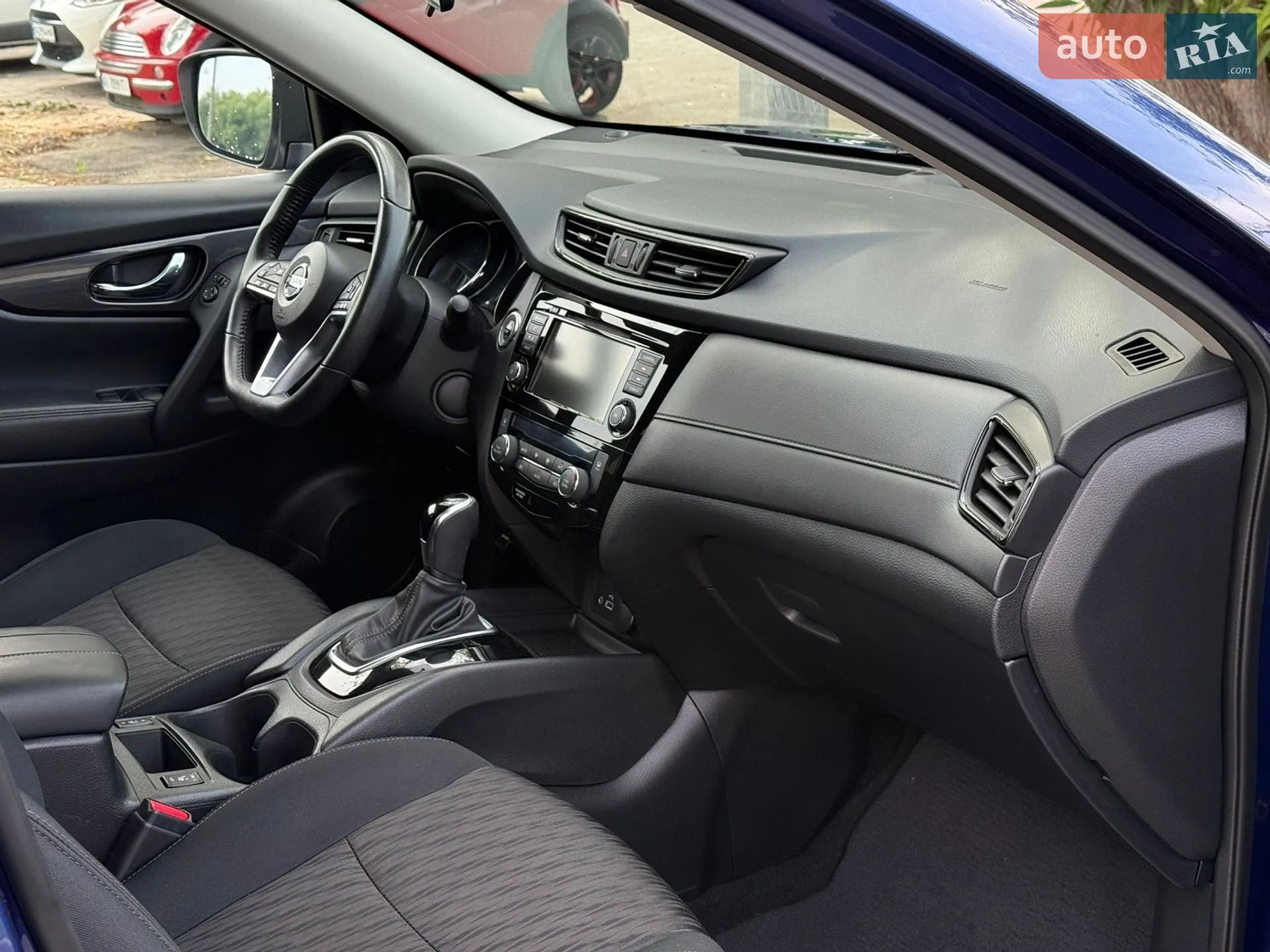 2018 Nissan Rogue - мініатюра 17