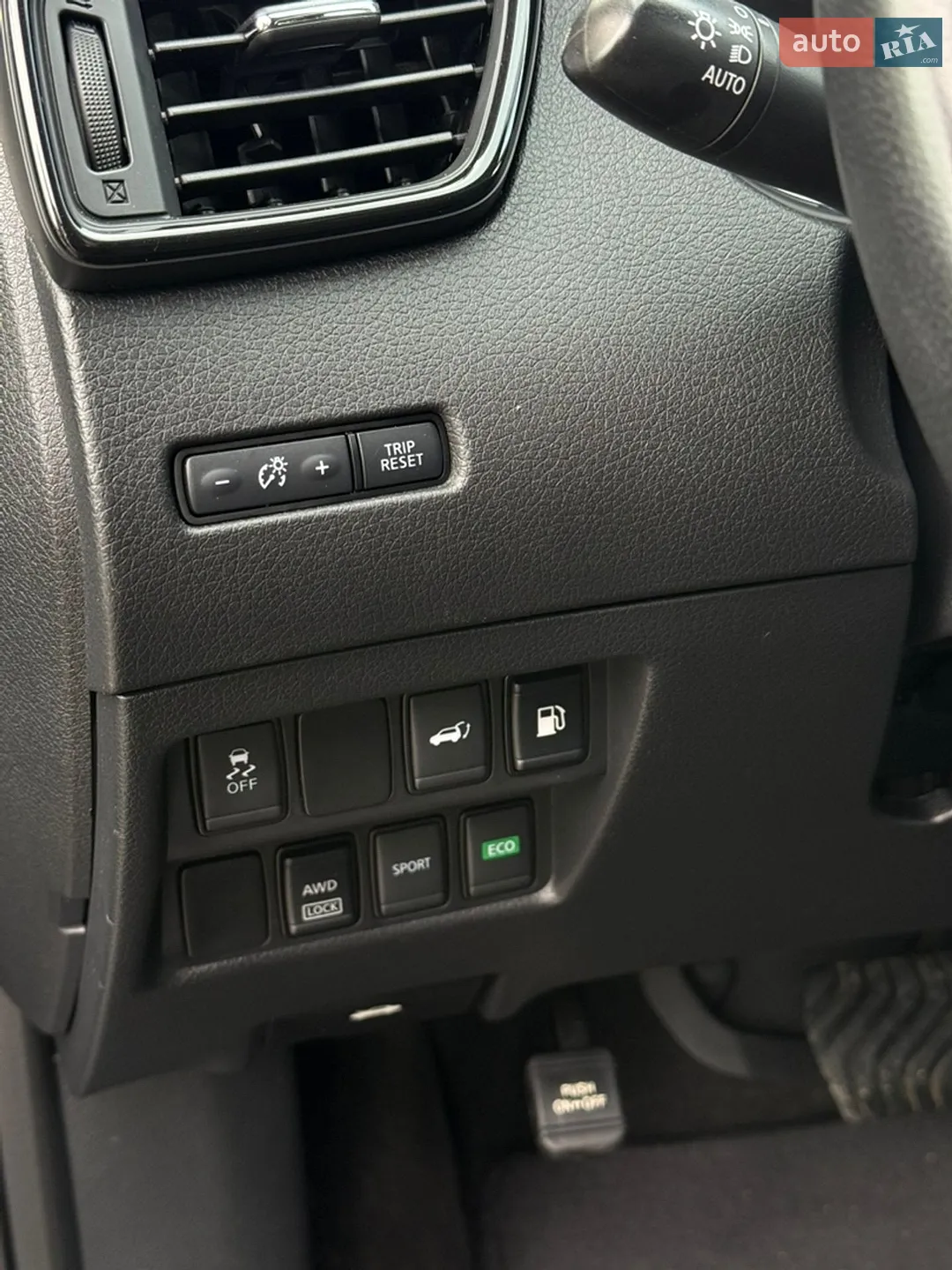 2018 Nissan Rogue - мініатюра 22