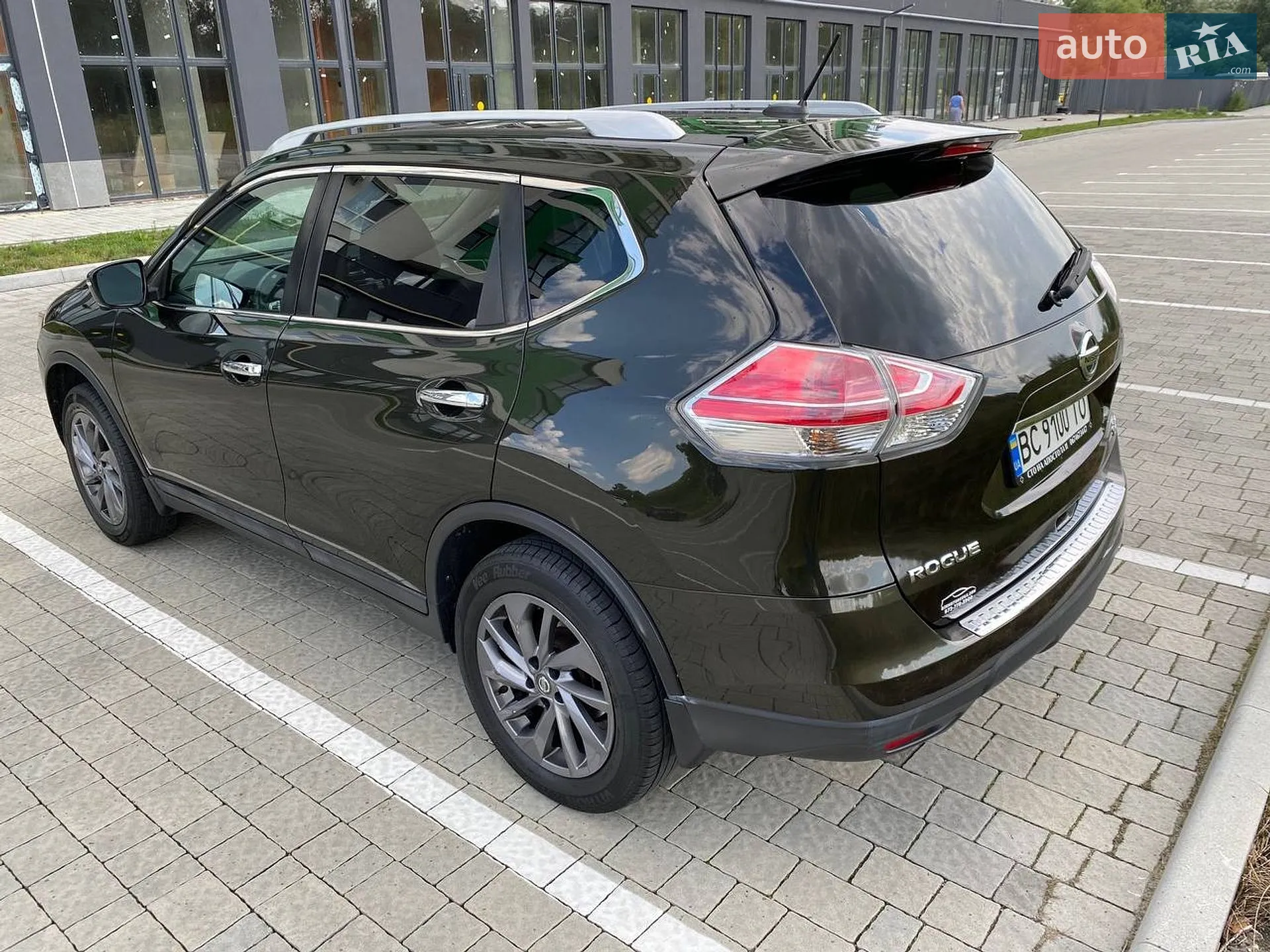 2016 Nissan Rogue - мініатюра 15