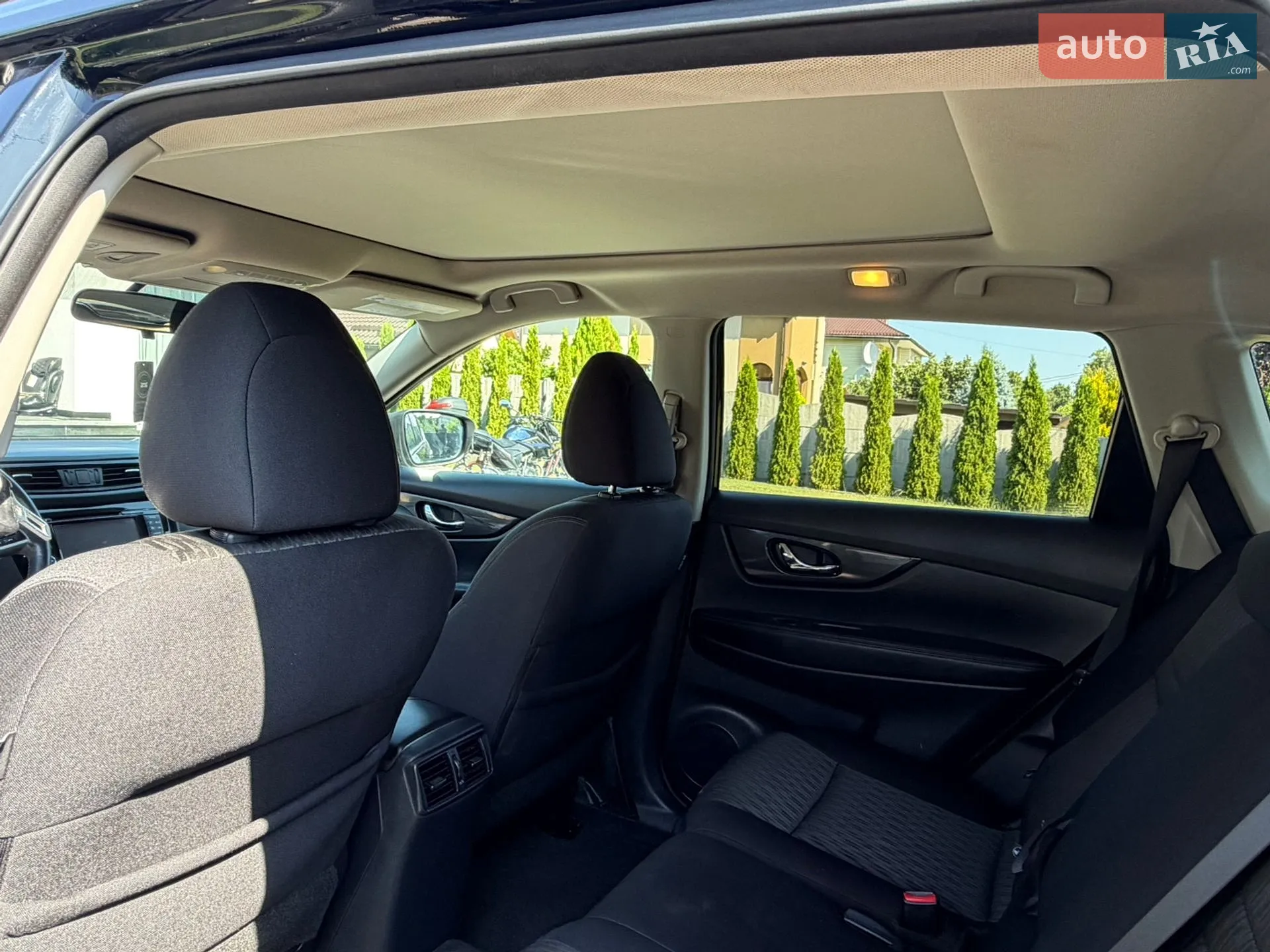 2017 Nissan Rogue - мініатюра 35