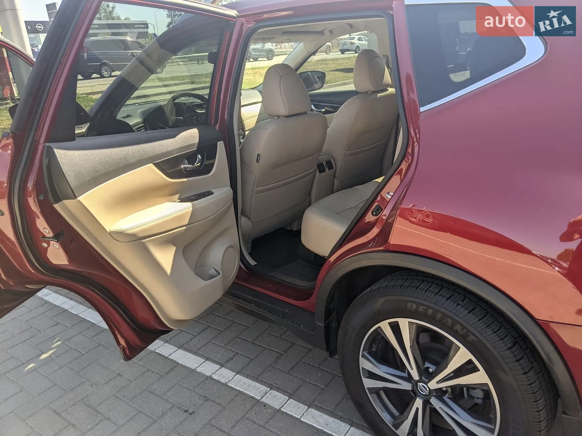 2018 Nissan Rogue - мініатюра 7
