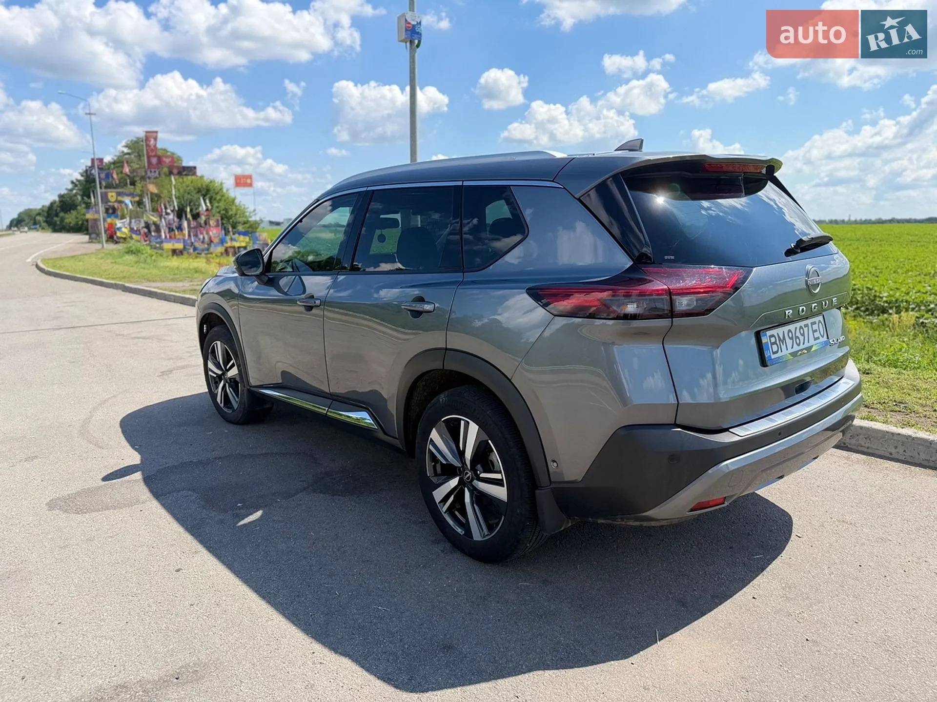 2023 Nissan Rogue - мініатюра 3