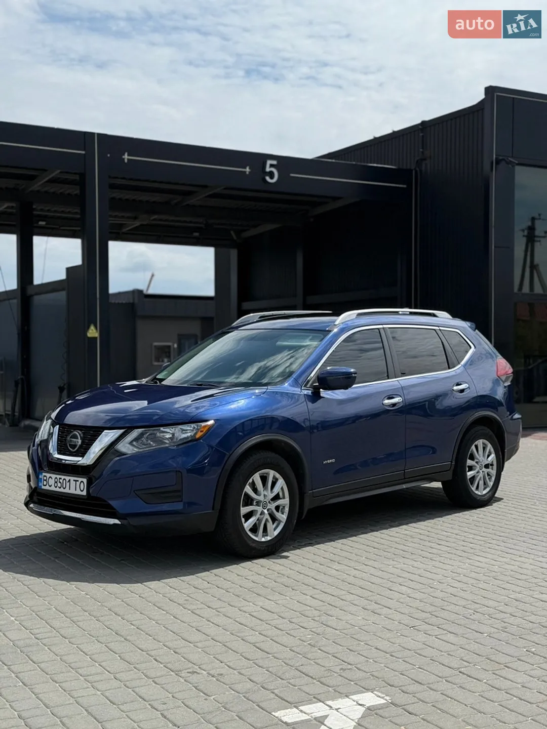 2018 Nissan Rogue - мініатюра 4
