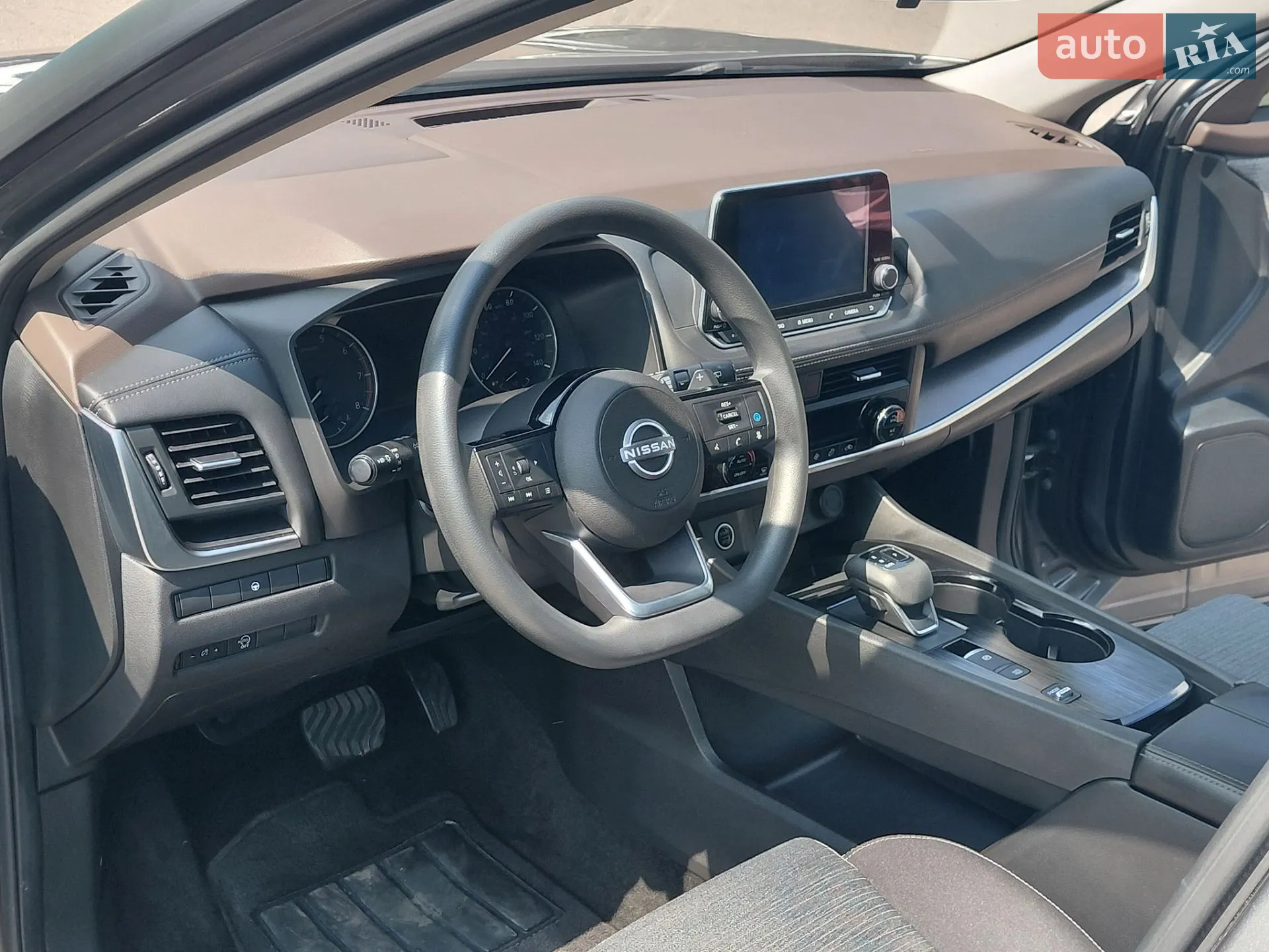 2023 Nissan Rogue - мініатюра 9