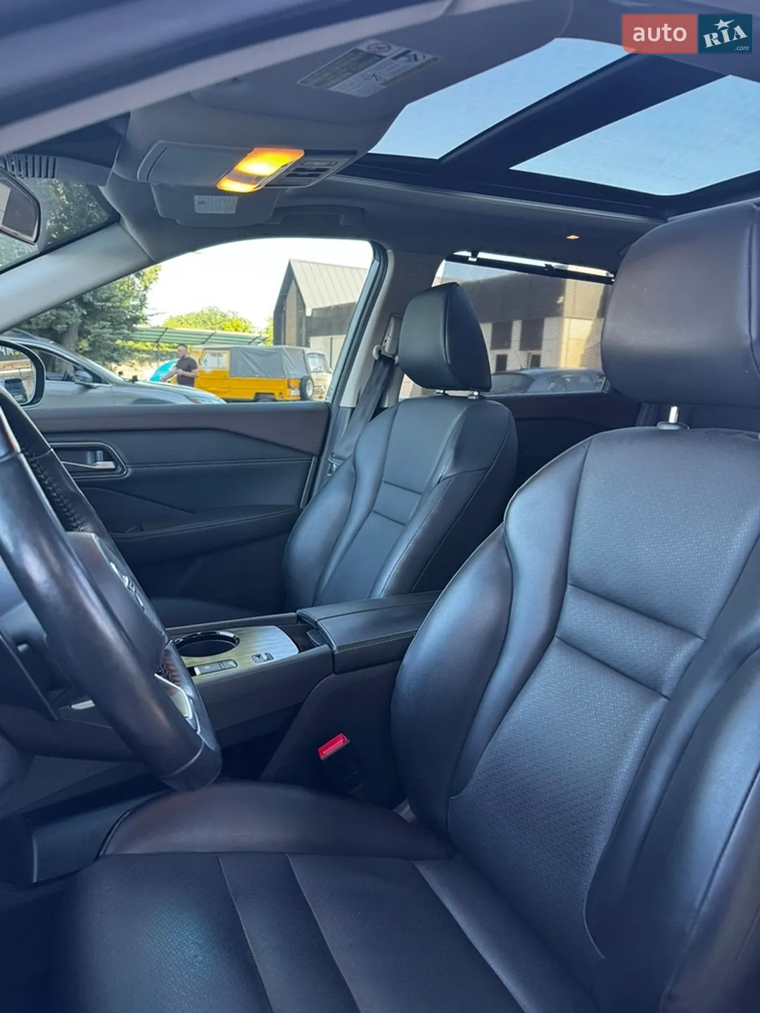 2021 Nissan Rogue - мініатюра 9