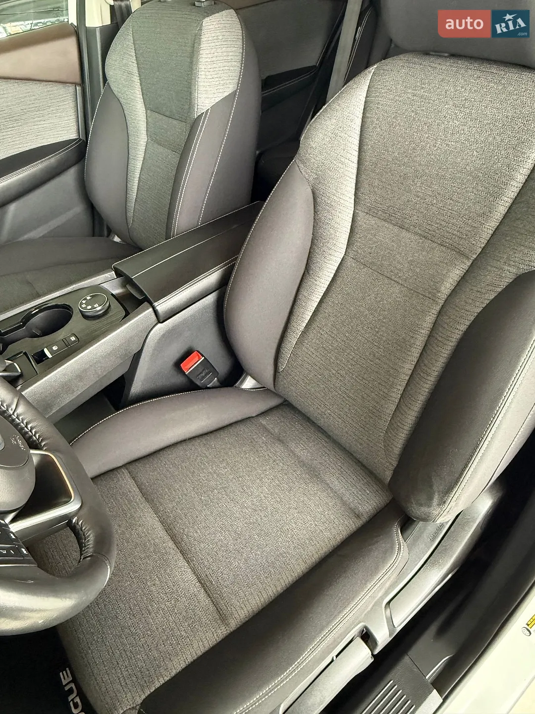 2021 Nissan Rogue - мініатюра 15