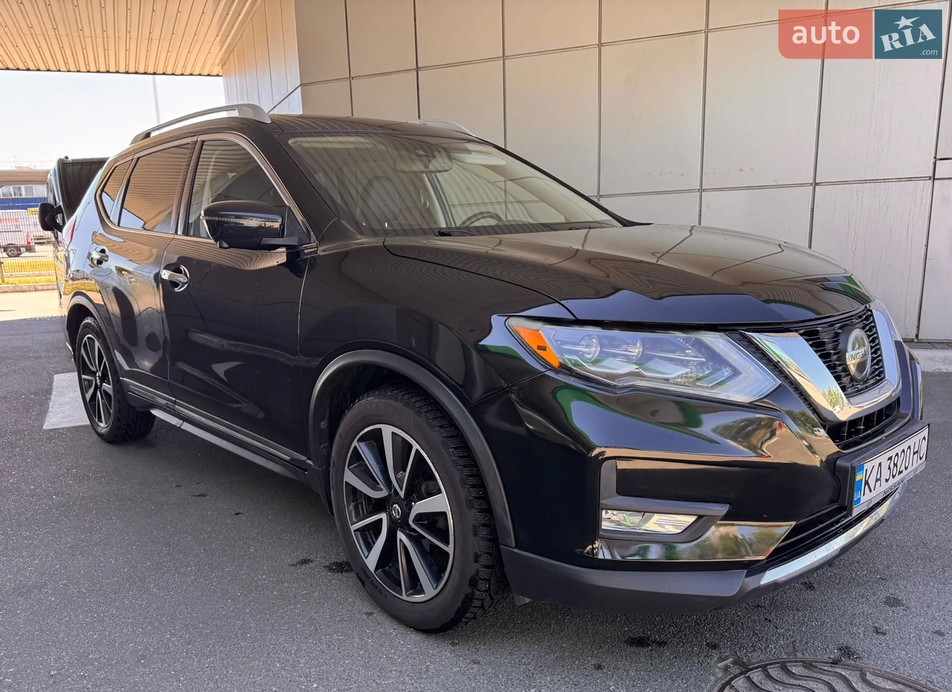 2017 Nissan Rogue - мініатюра 2