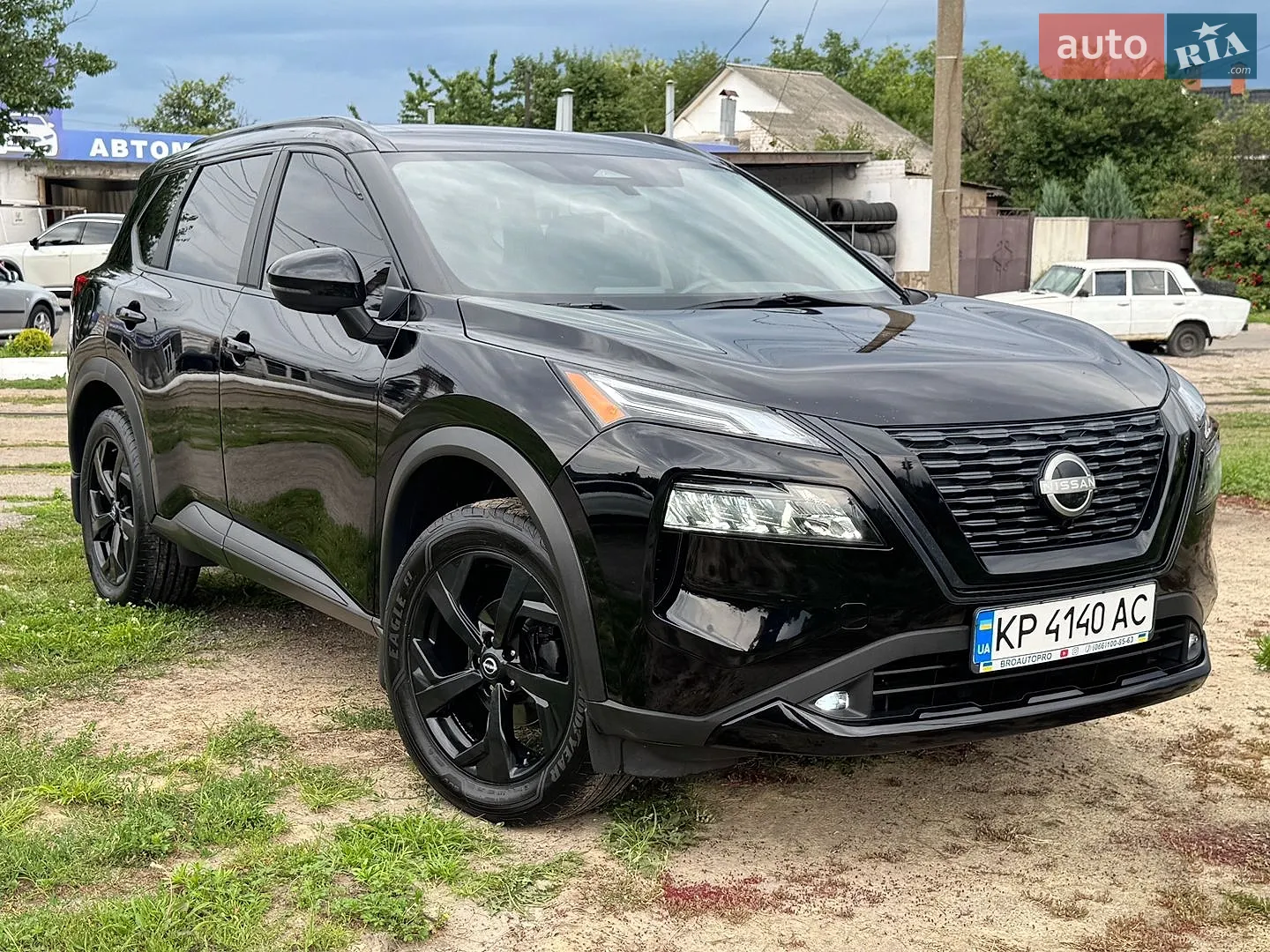 2022 Nissan Rogue - фото 1