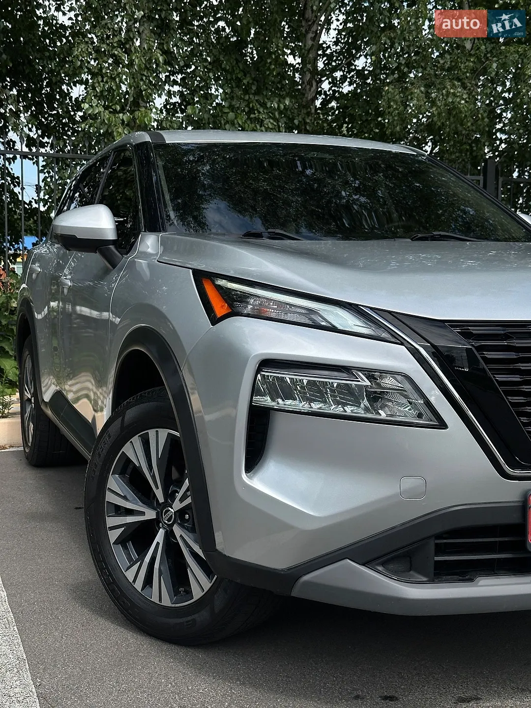 2020 Nissan Rogue - мініатюра 4