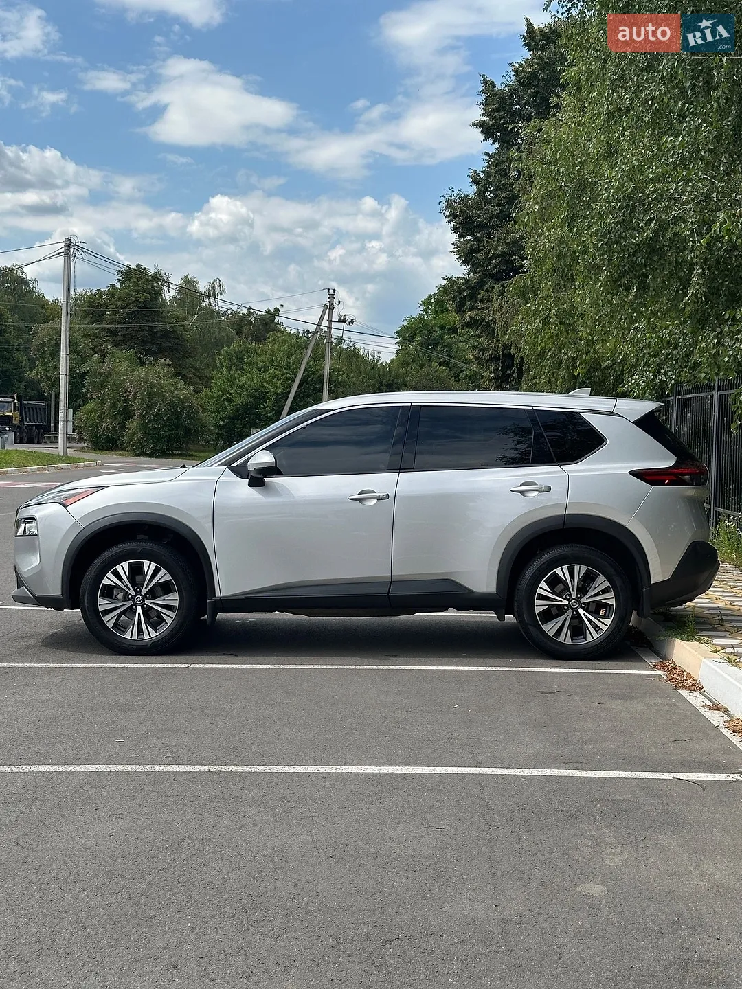 2020 Nissan Rogue - мініатюра 9
