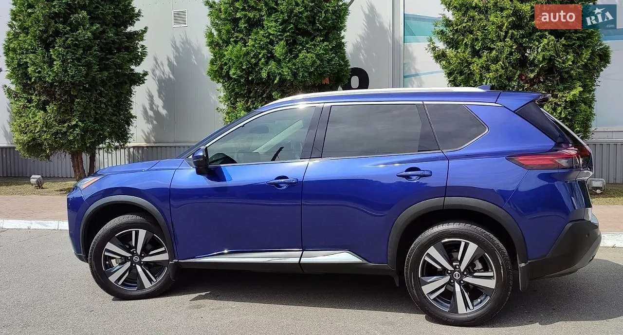 2021 Nissan Rogue - фото 1
