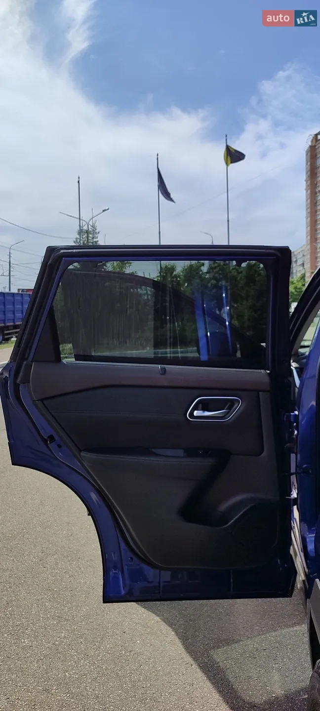 2021 Nissan Rogue - мініатюра 16