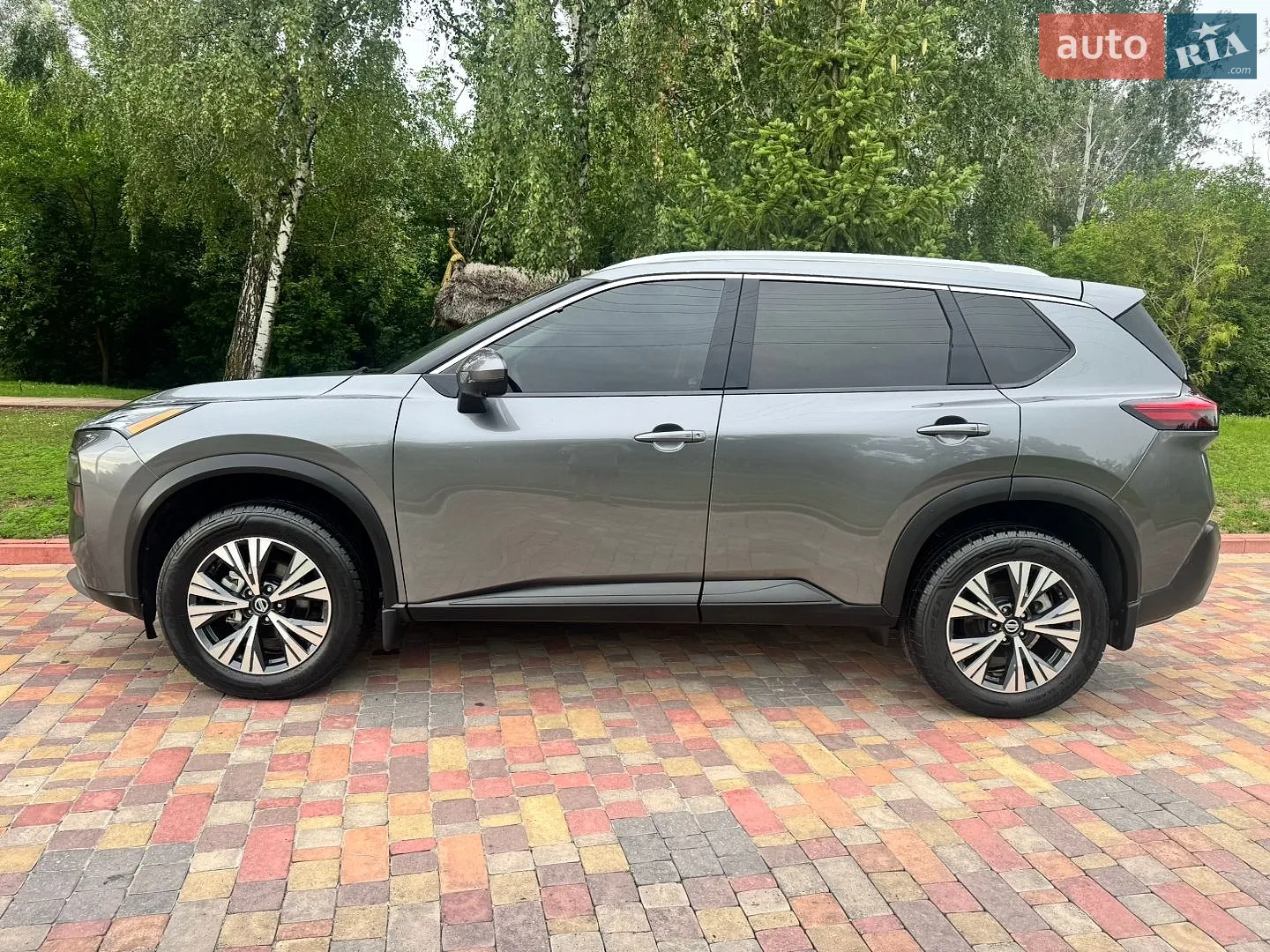 2021 Nissan Rogue - мініатюра 4