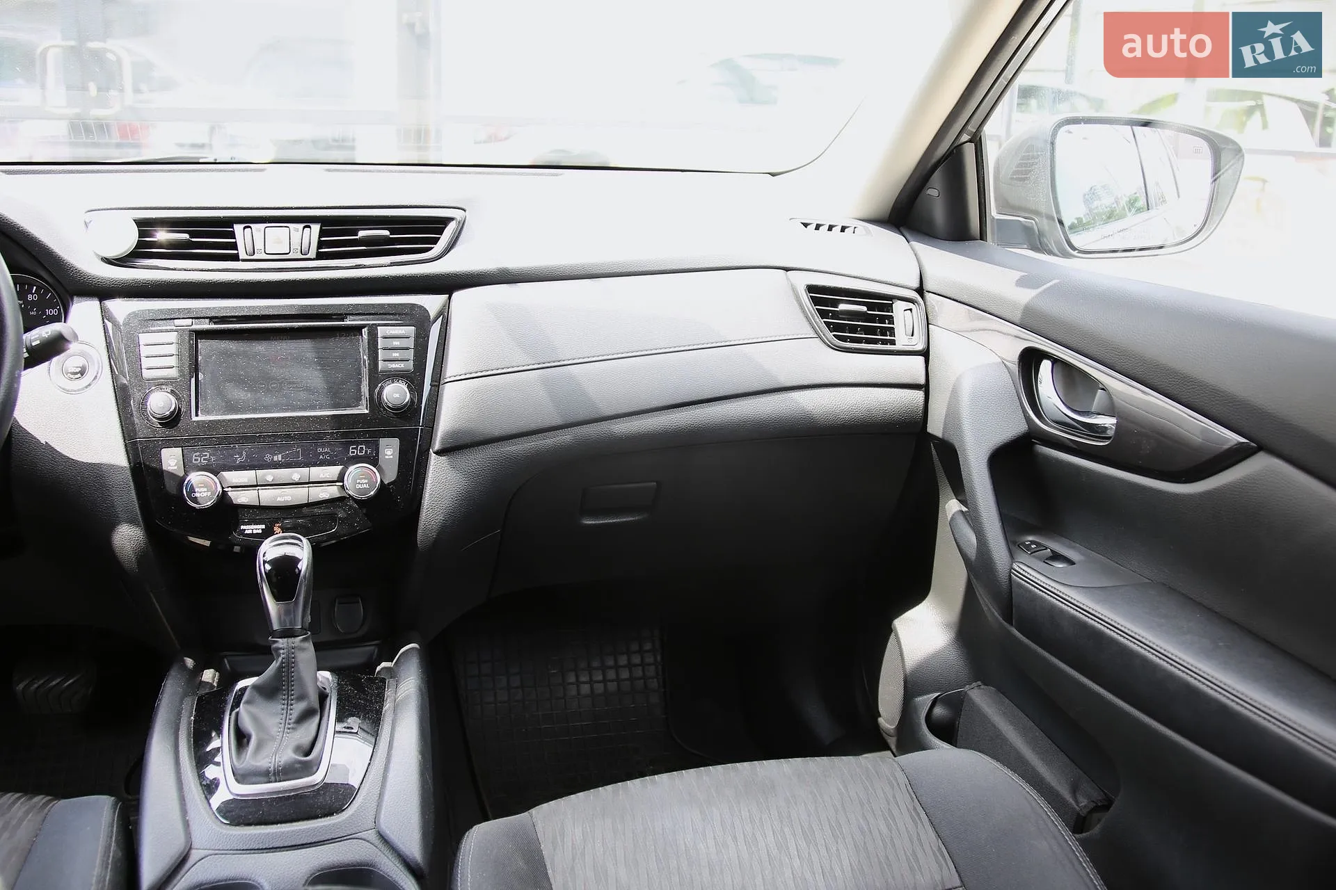 2018 Nissan Rogue - мініатюра 14