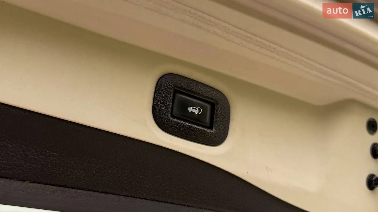 2016 Nissan Rogue - мініатюра 11